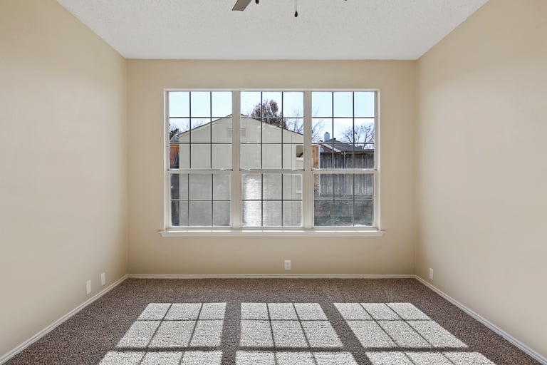 Photo 14 of 30 - 4648 Park Bend Dr, Fort Worth, TX 76137