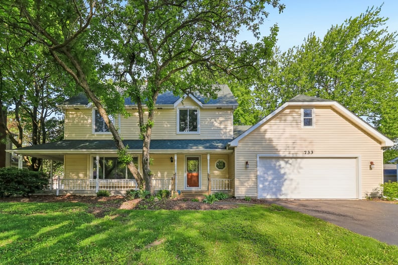 Property photo 1 of 733 Buttonwood Cir
