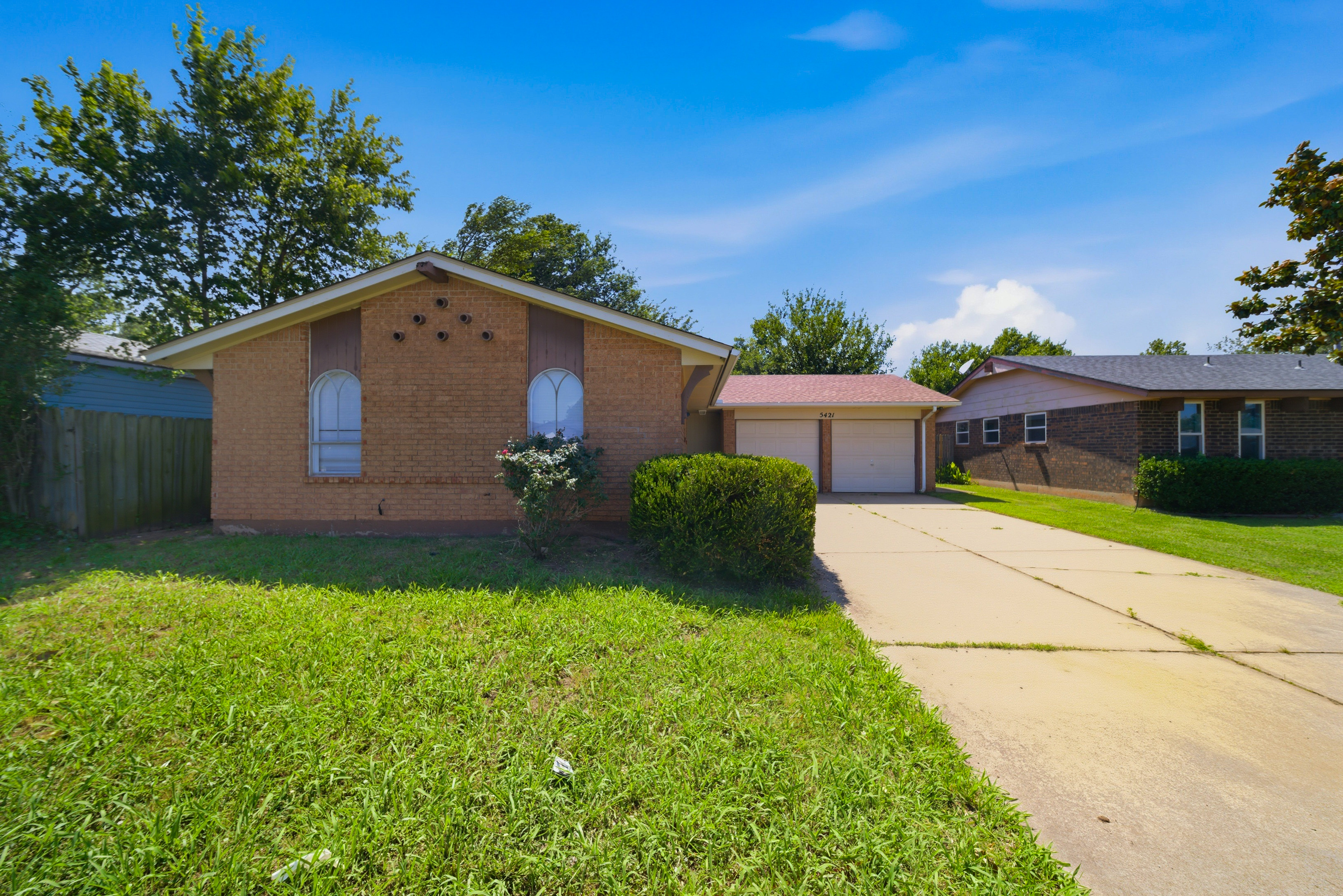 Photo 16 of 32 of 5421 S Huddleston Dr, Oklahoma City, OK