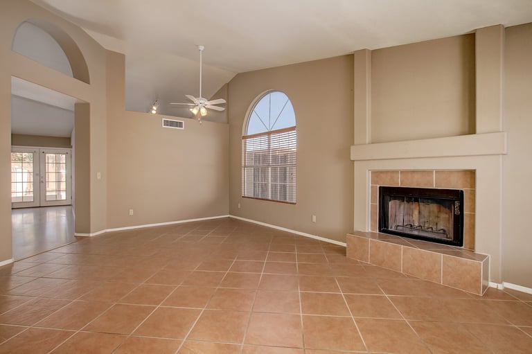 Photo 5 of 23 - 7548 W Redfield Rd, Peoria, AZ 85381