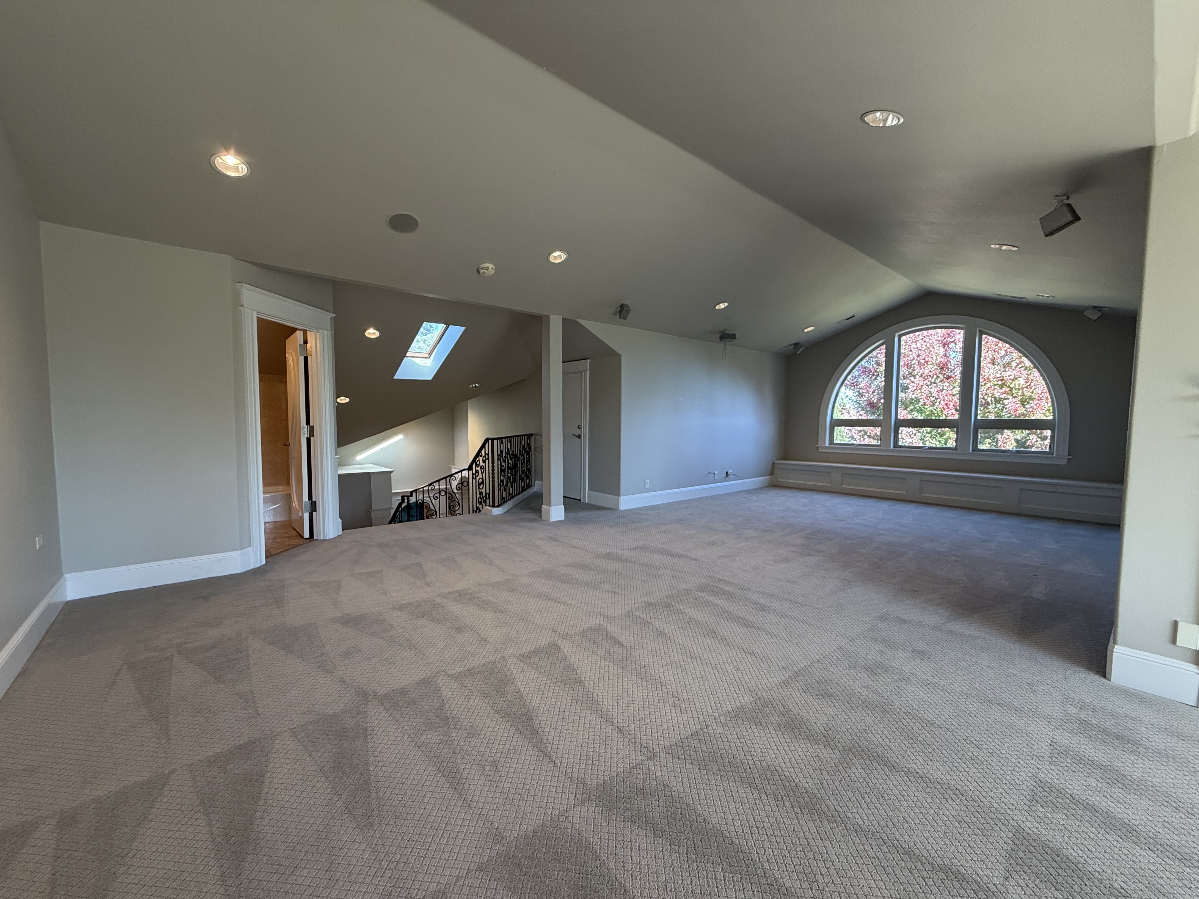 Photo 37 of 56 of 17695 S Fieldstone Ct, Oregon City, OR