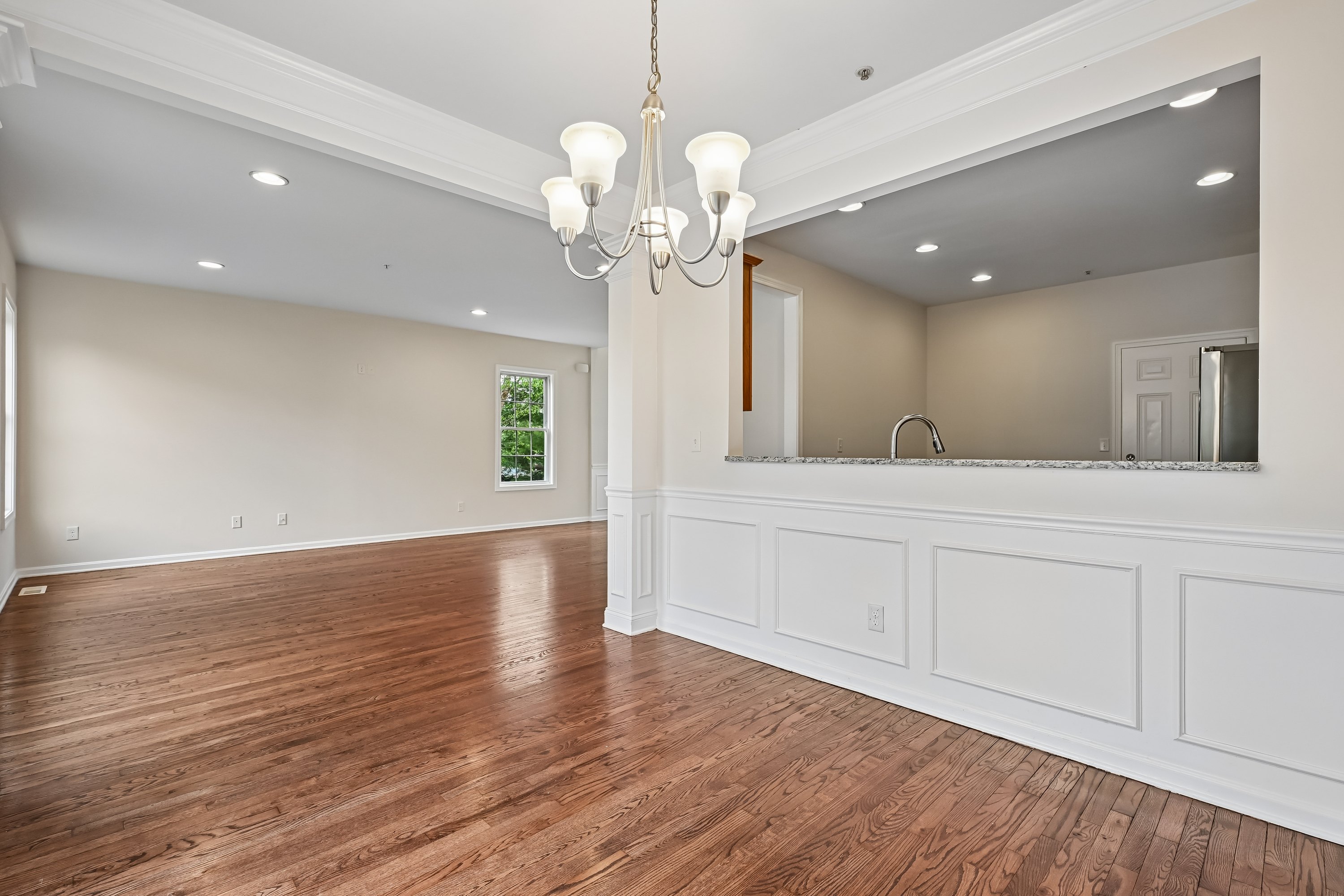 Photo 12 of 38 of 19 Crispwater Way, Hopkinton, MA