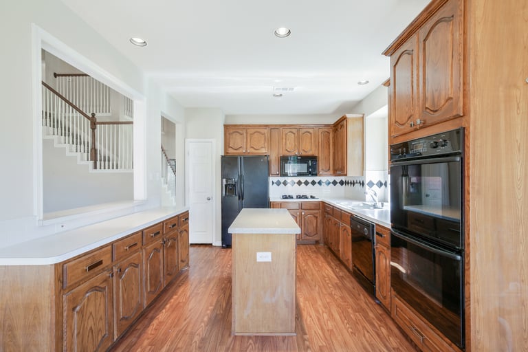 Photo 20 of 30 - 1504 Mountain Laurel Ln, Desoto, TX 75115