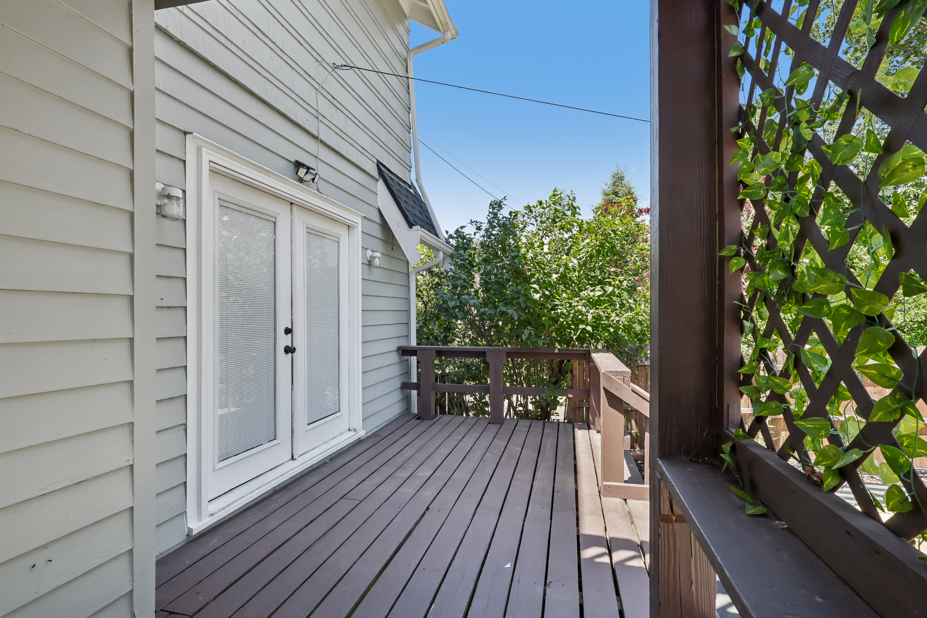 Photo 13 of 46 of 14606 Bartter Ave, Cleveland, OH