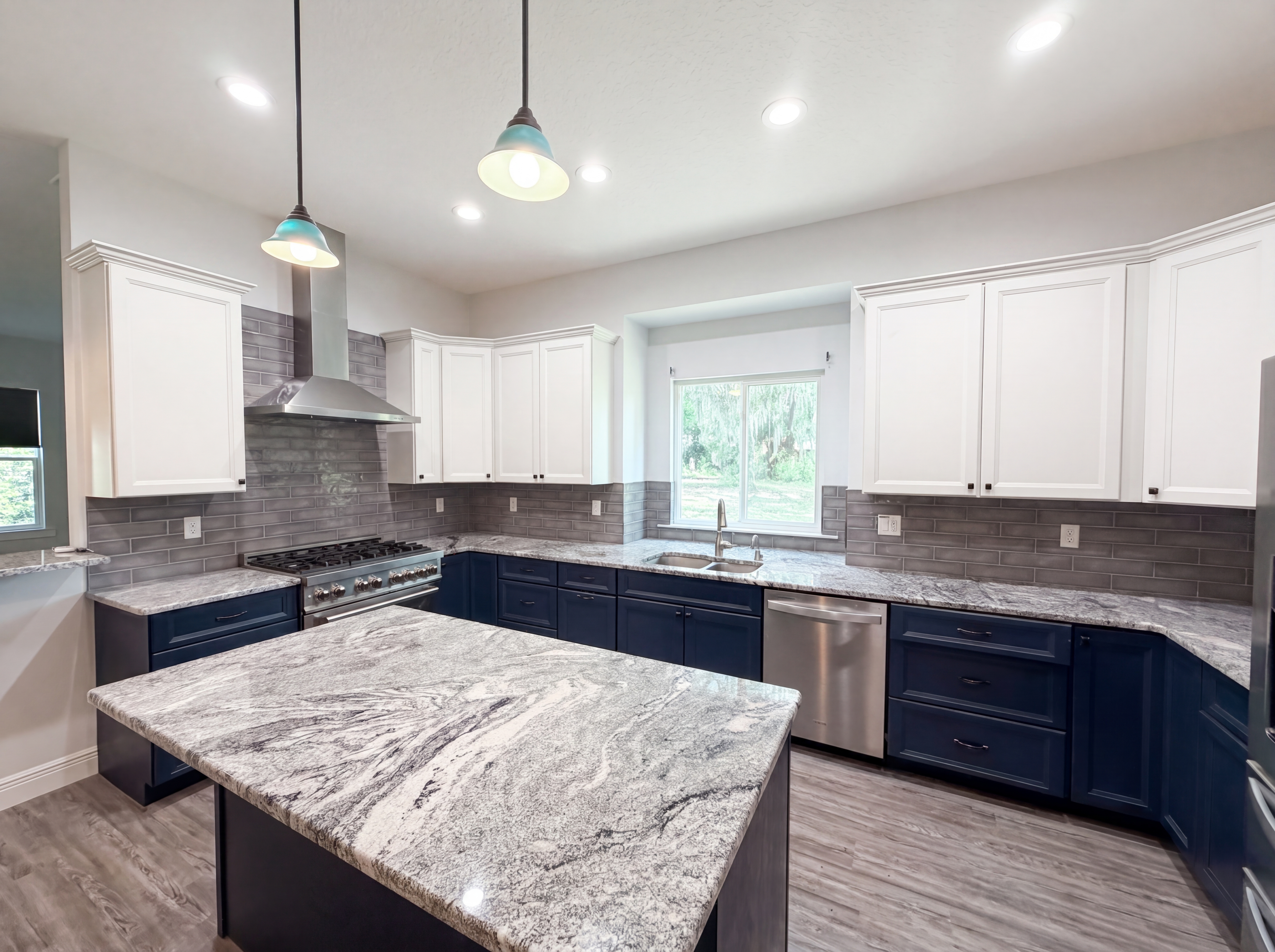 Photo 9 of 31 of 2700 Westside Dr, Leesburg, FL