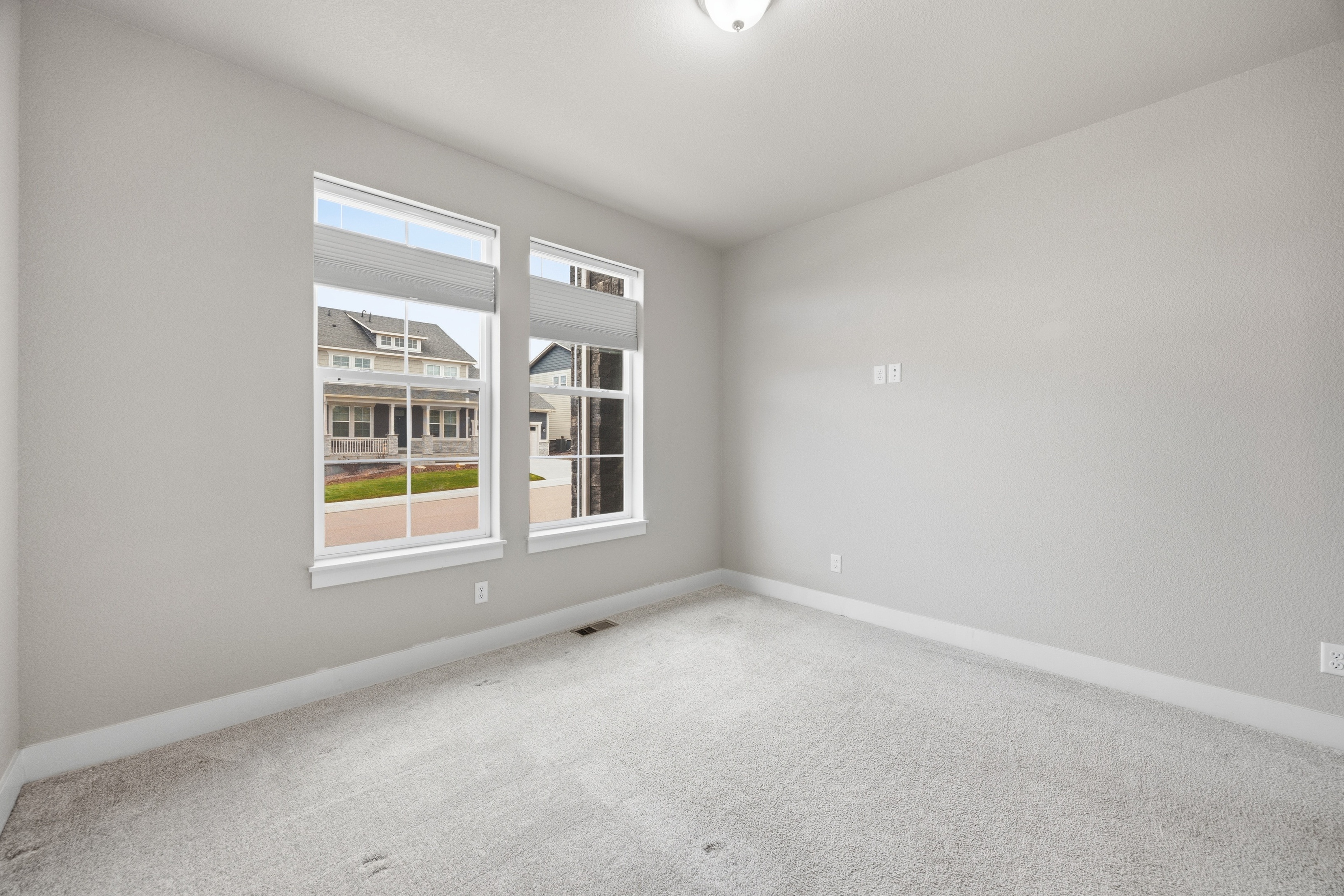 Photo 35 of 51 of 15637 Native Willow Dr, Monument, CO