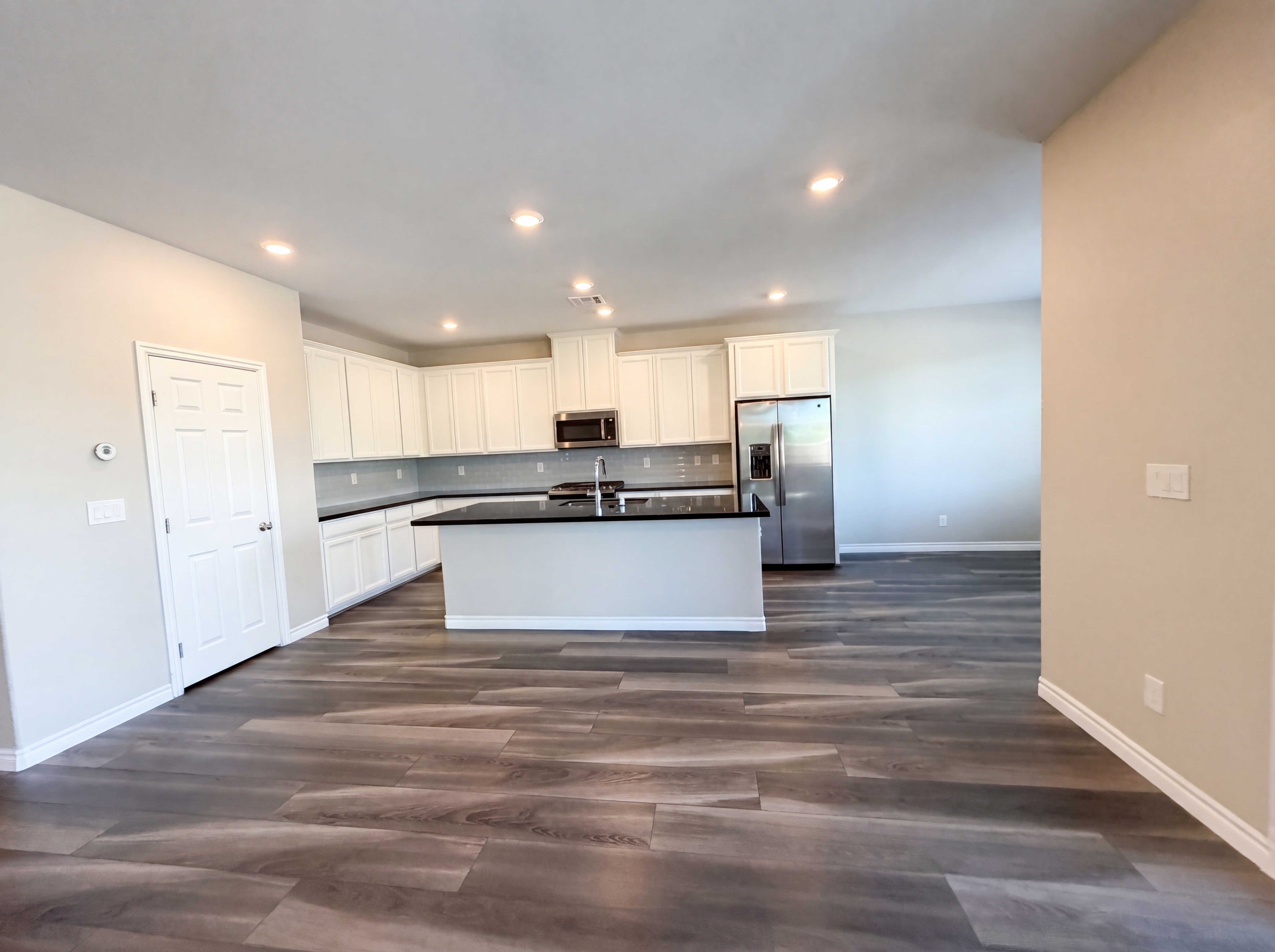 Photo 8 of 56 of 1418 Dire Wolf Ave, North Las Vegas, NV