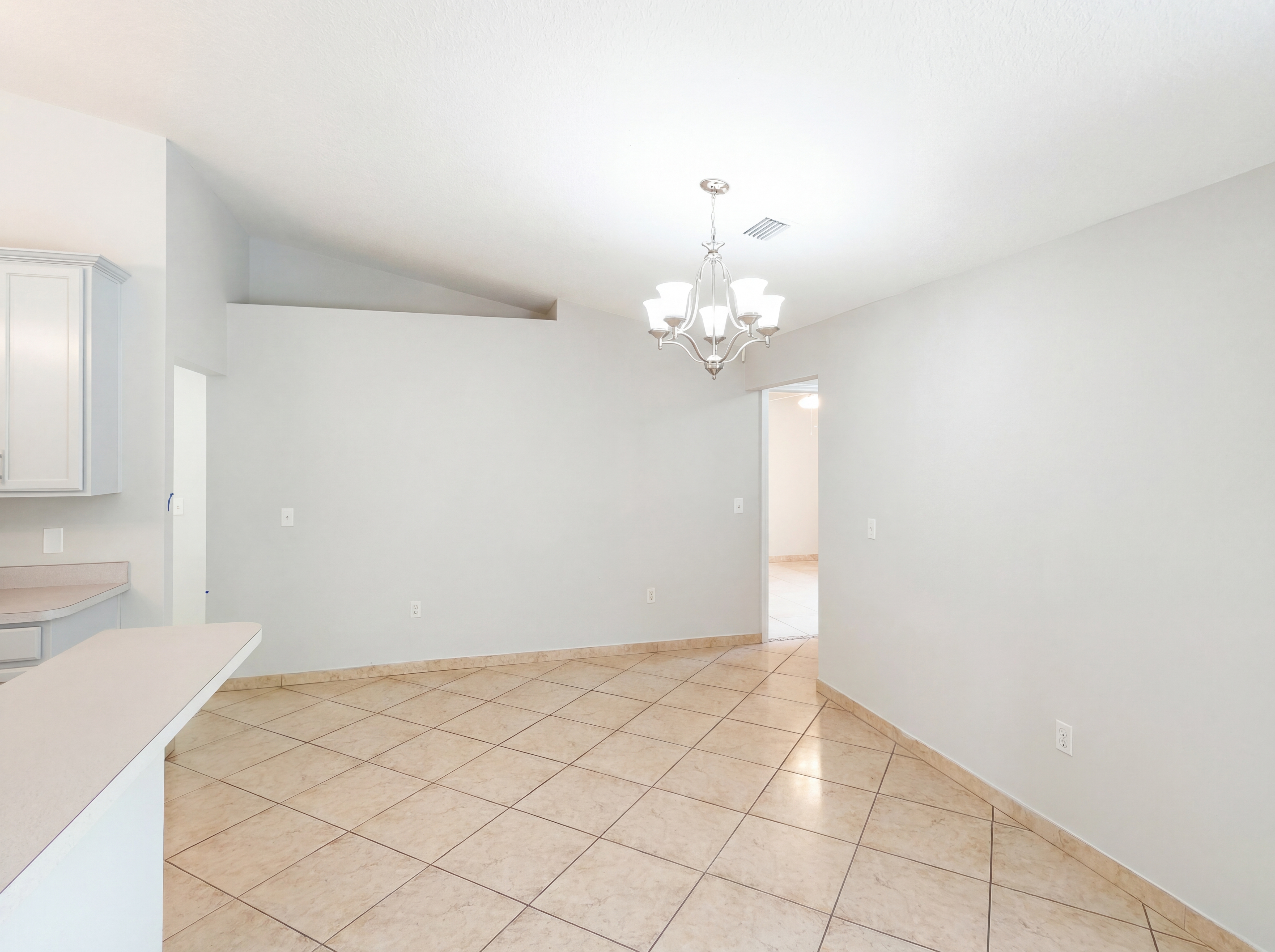 Photo 18 of 20 of 1301 Star Ct, Deltona, FL