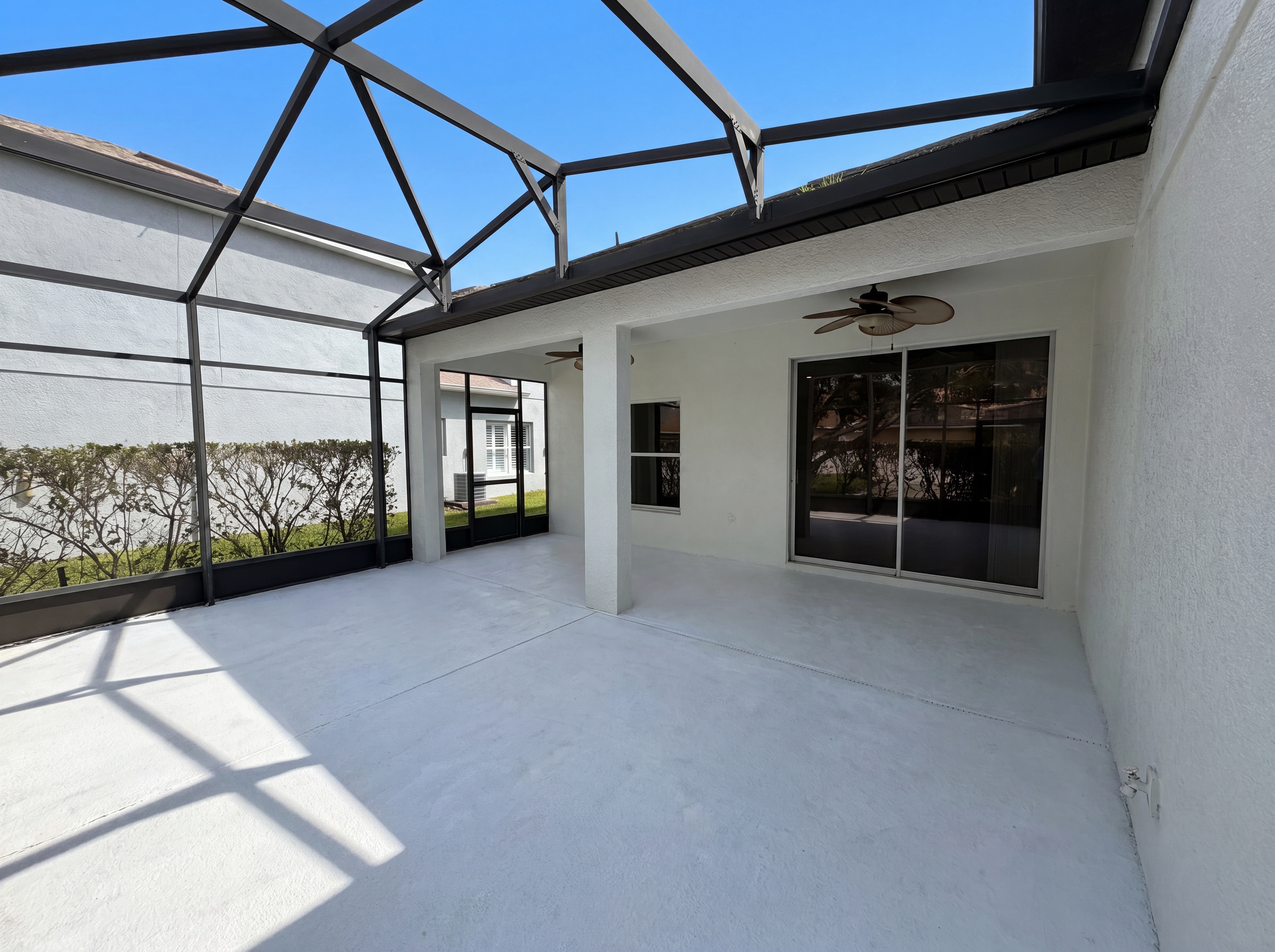 Photo 32 of 34 of 3379 Morelyn Crest Cir, Orlando, FL