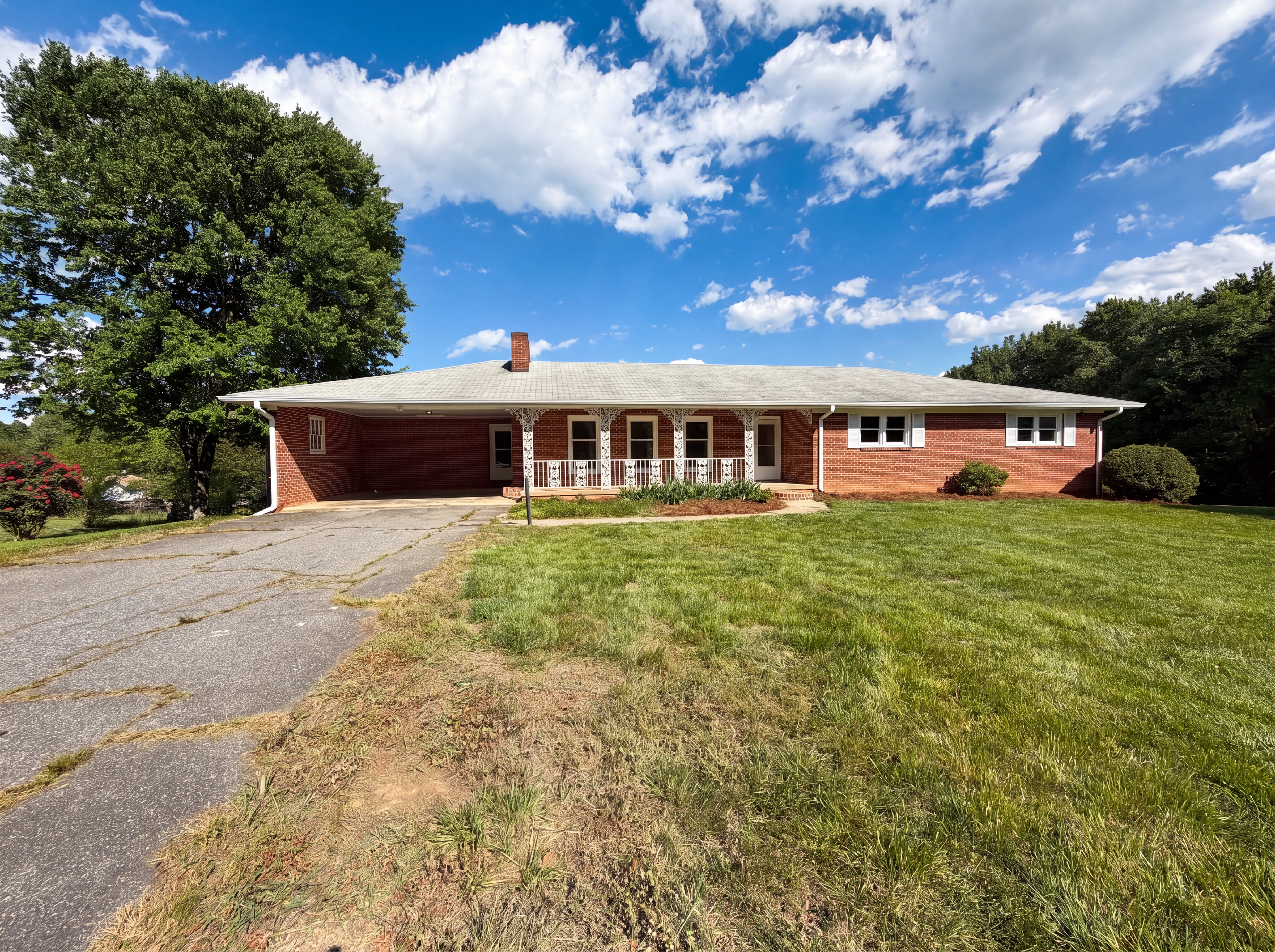 Photo 20 of 23 of 5305 Belews Creek Rd, Walkertown, NC