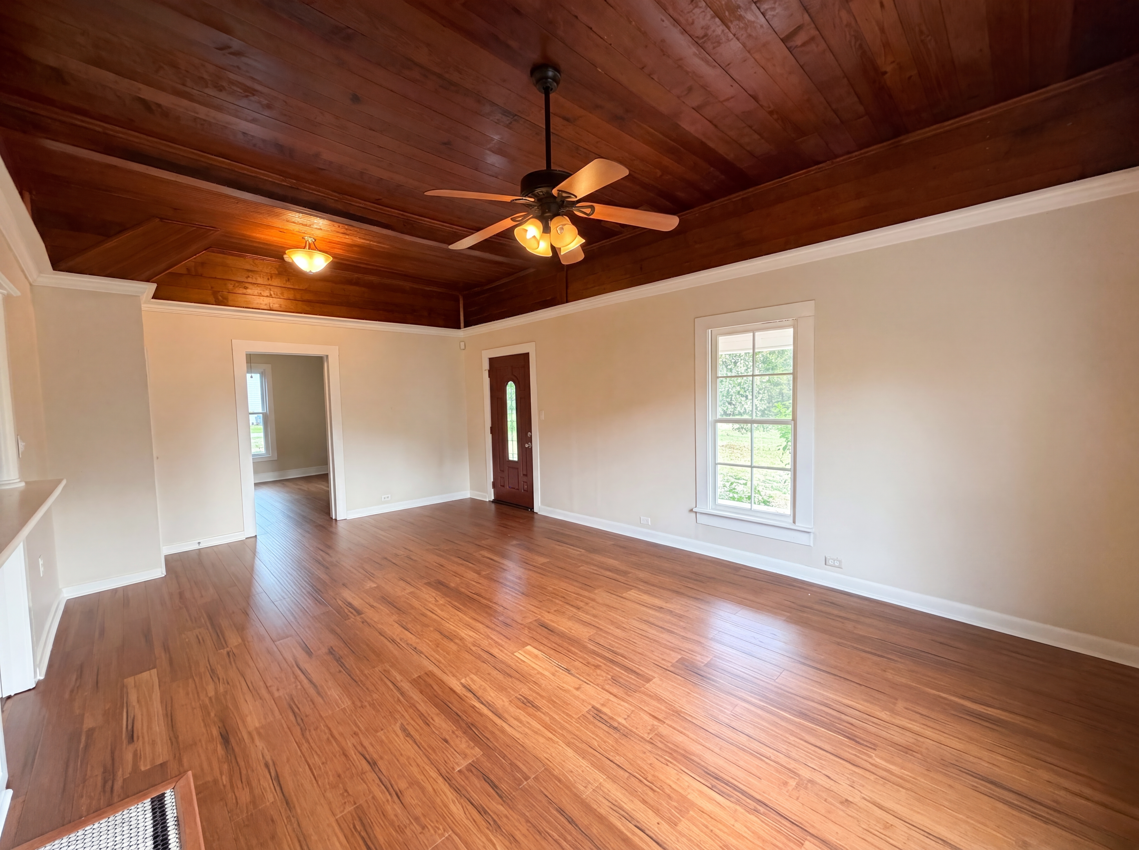 Photo 6 of 20 of 4745 Sherrills Ford Rd, Salisbury, NC