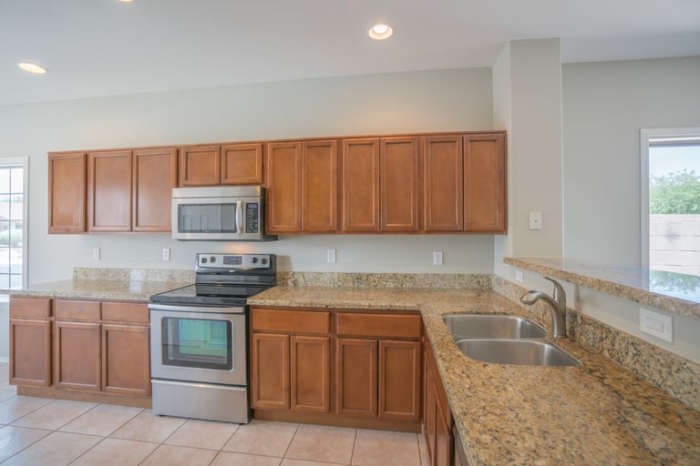 Photo 7 of 26 - 15987 N 177th Ct, Surprise, AZ 85388