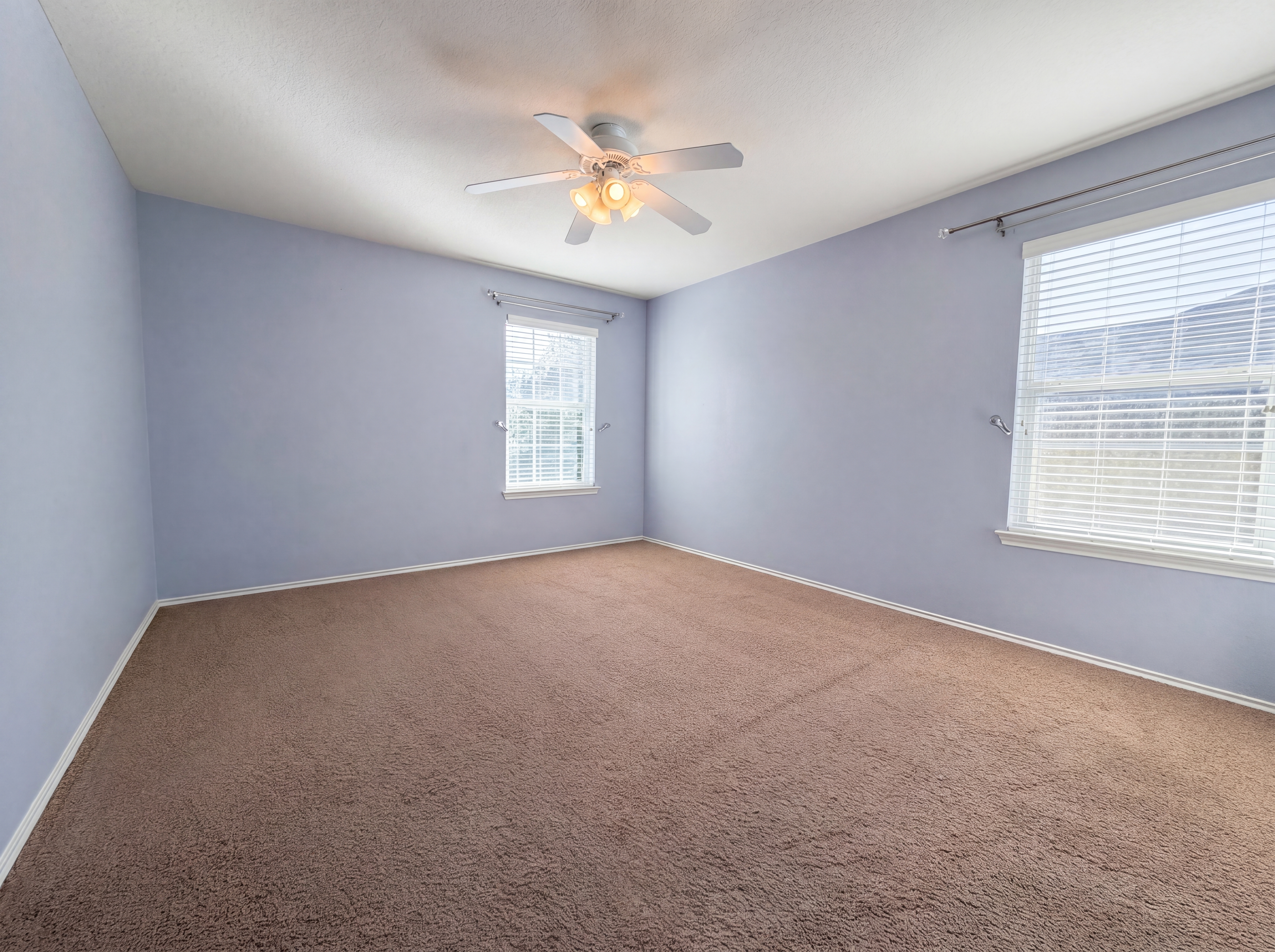 Photo 12 of 22 of 5002 Whisper Cv, Schertz, TX