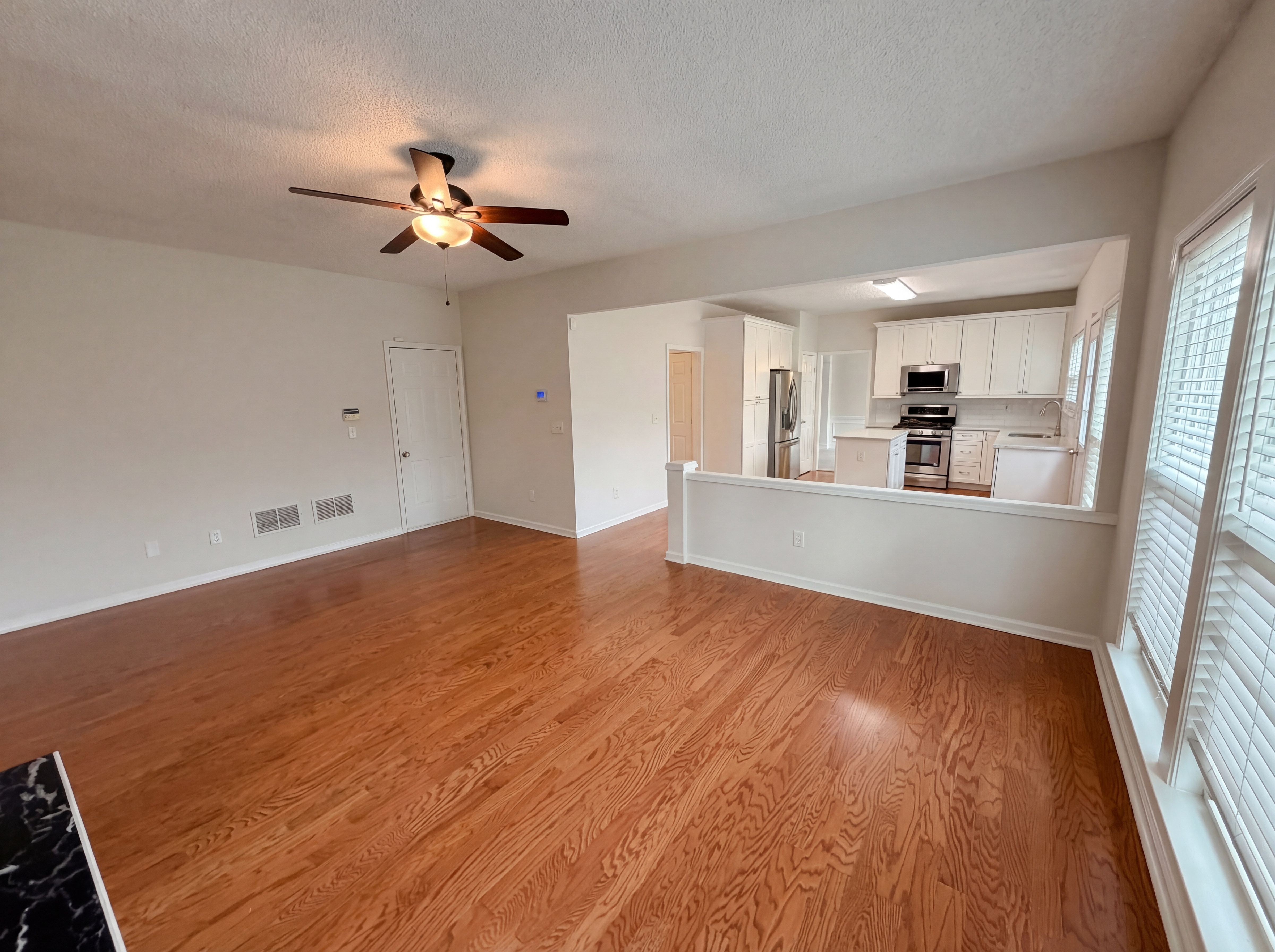 Photo 19 of 45 of 3935 Lake Lanier Dr, Duluth, GA