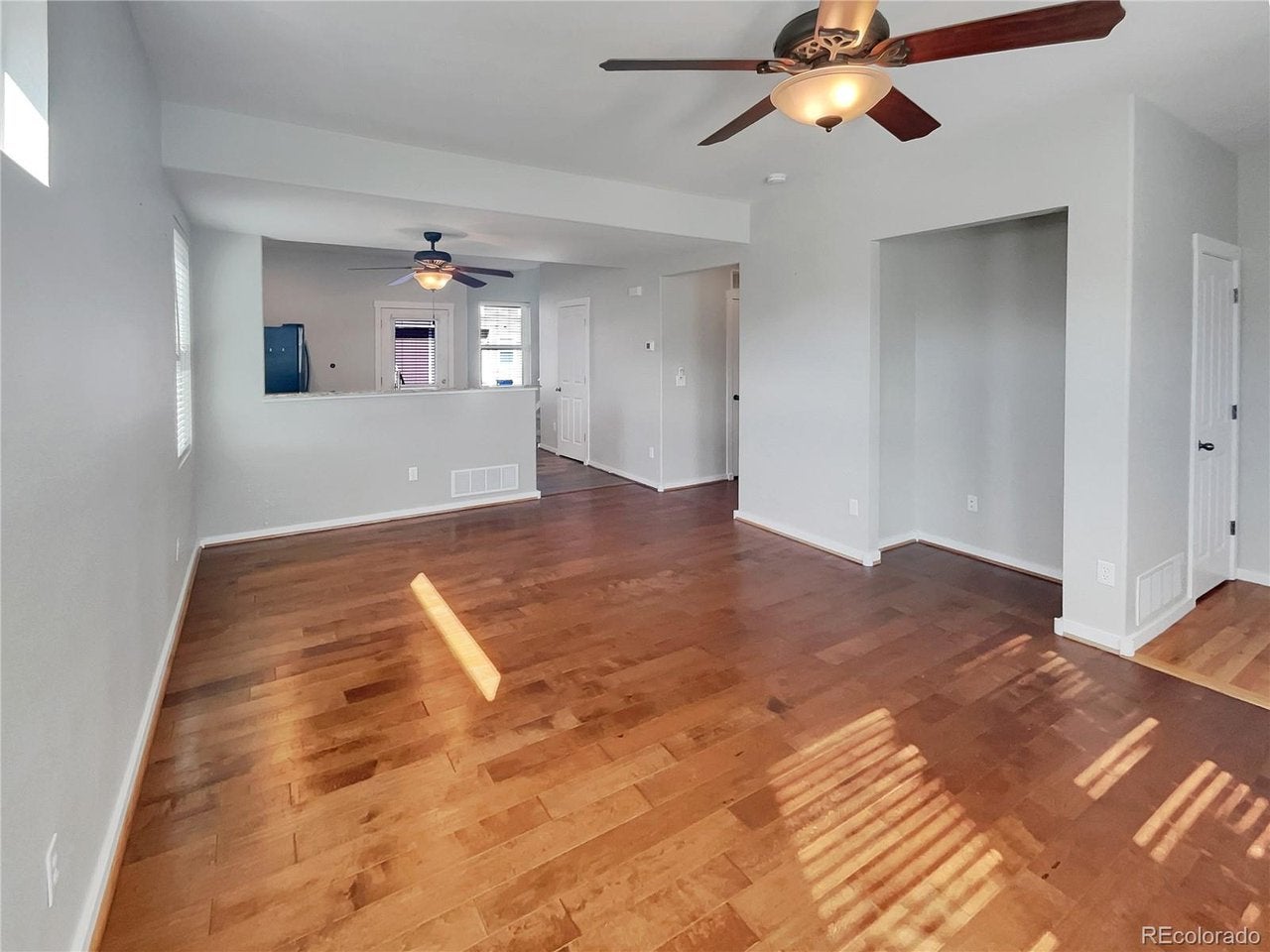 Photo 6 of 16 of 5214 Dovetail Ln, Colorado Springs, CO