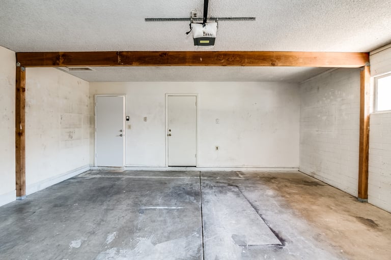 Photo 37 of 37 - 4940 W Diana Ave, Glendale, AZ 85302