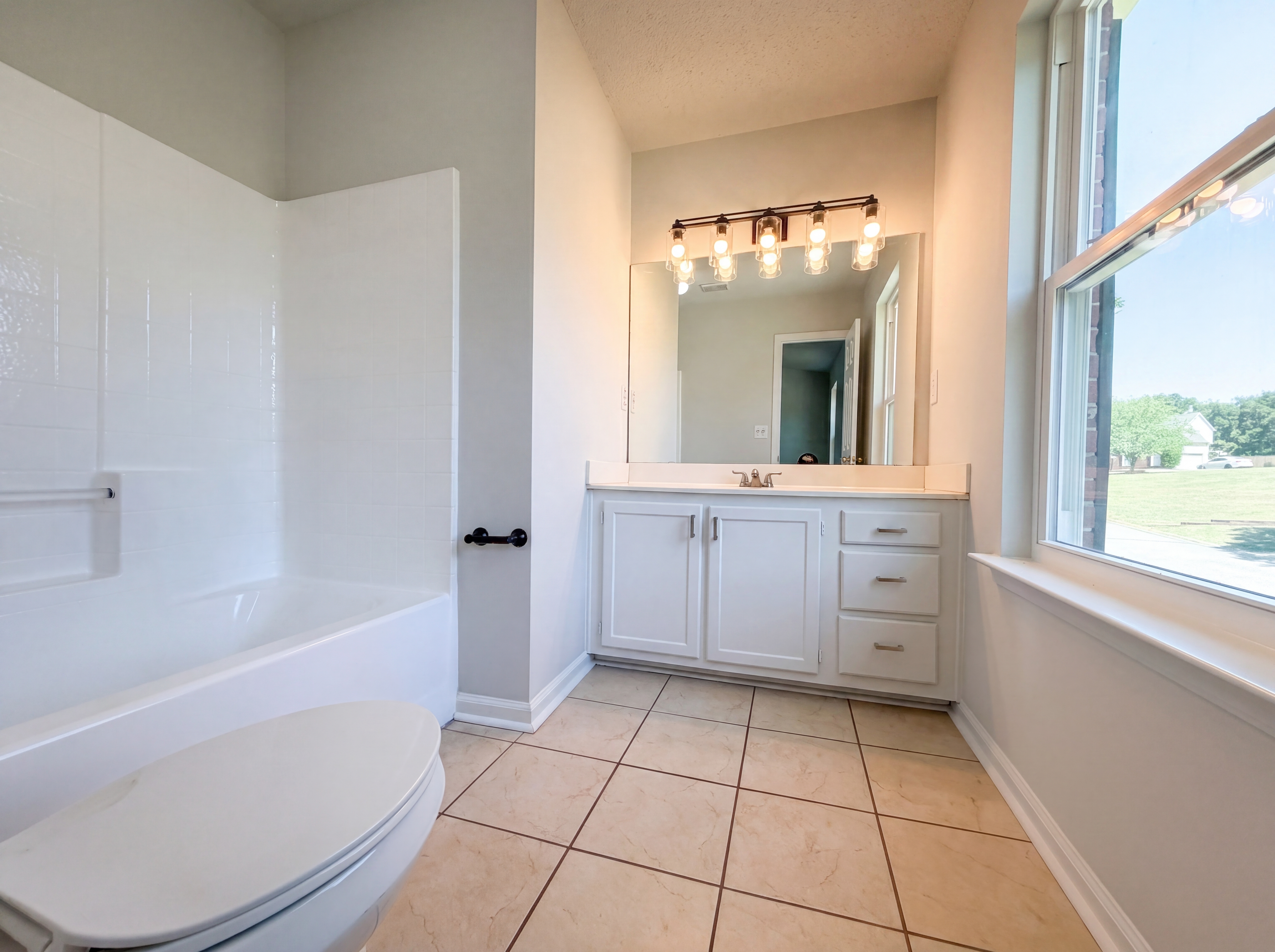 Photo 10 of 20 of 6 Pinellas Ct, Simpsonville, SC