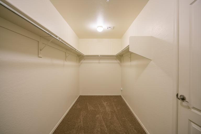 Photo 17 of 33 - 28922 N 124th Gln, Peoria, AZ 85383