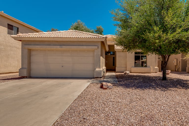 Photo 1 of 24 - 1526 E Sunrise Way, Gilbert, AZ 85296
