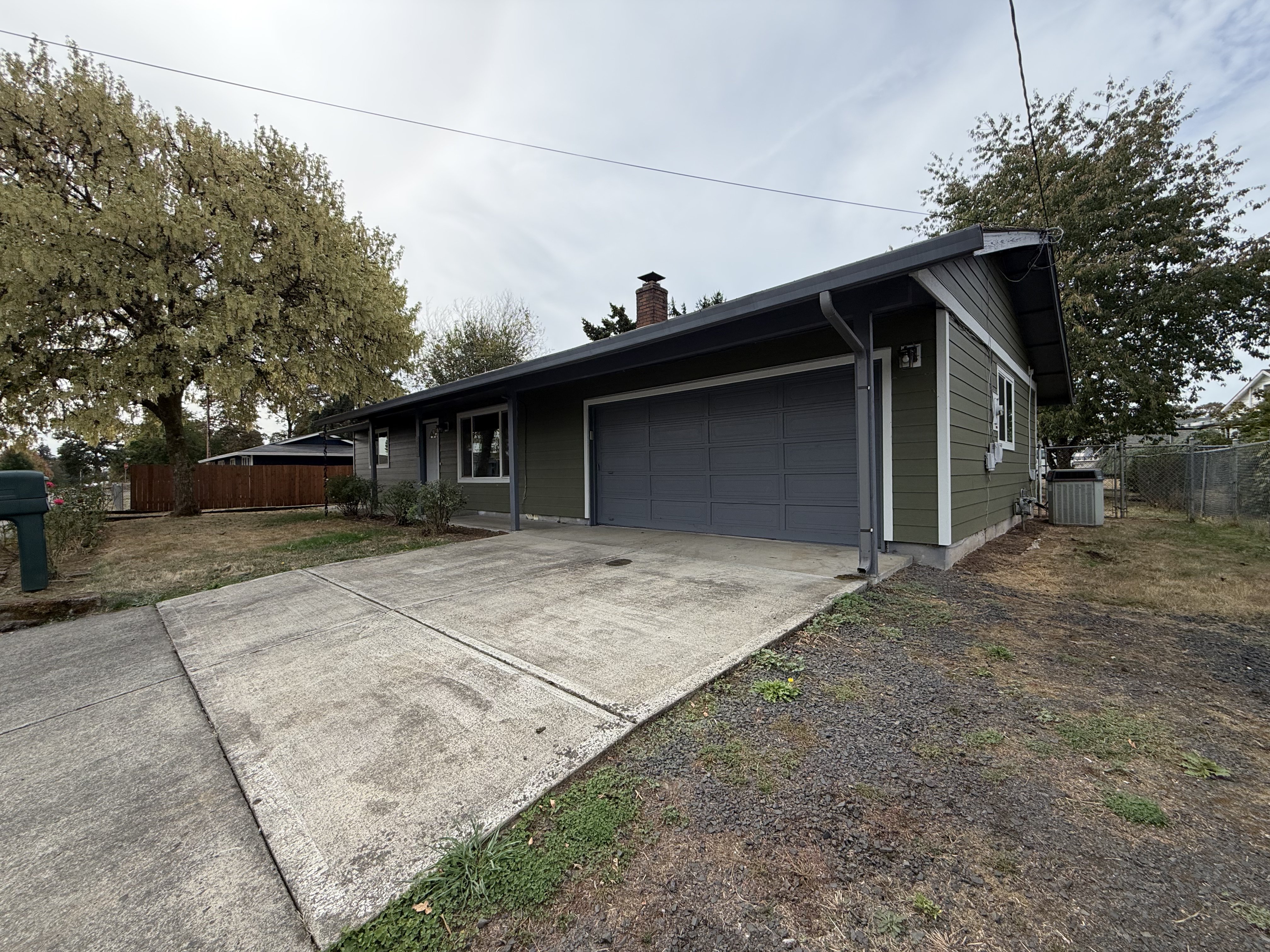Photo 14 of 17 of 555 Matzen St, Saint Helens, OR