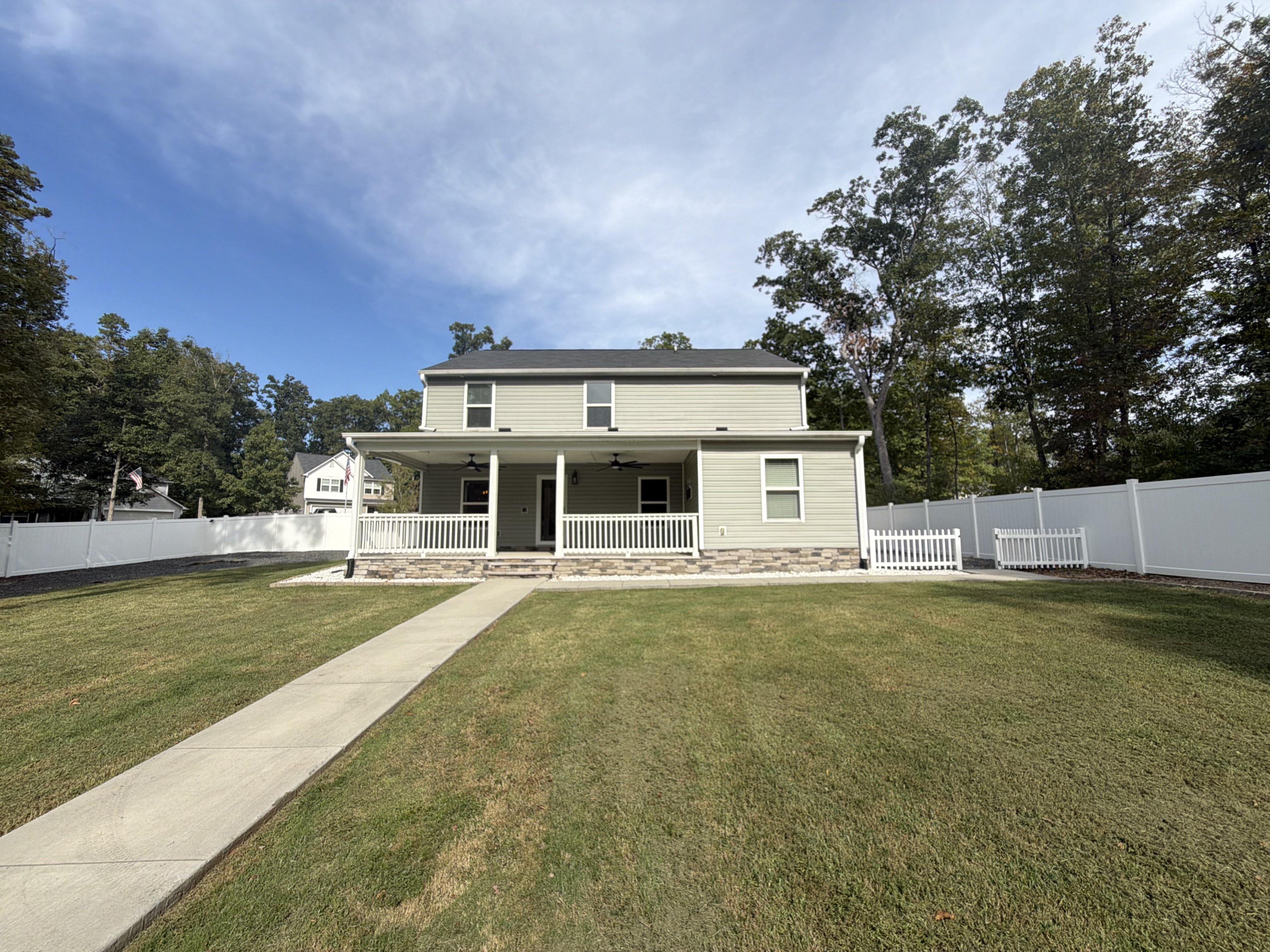 Photo 5 of 33 of 838 Sorrel Ln, Oakboro, NC