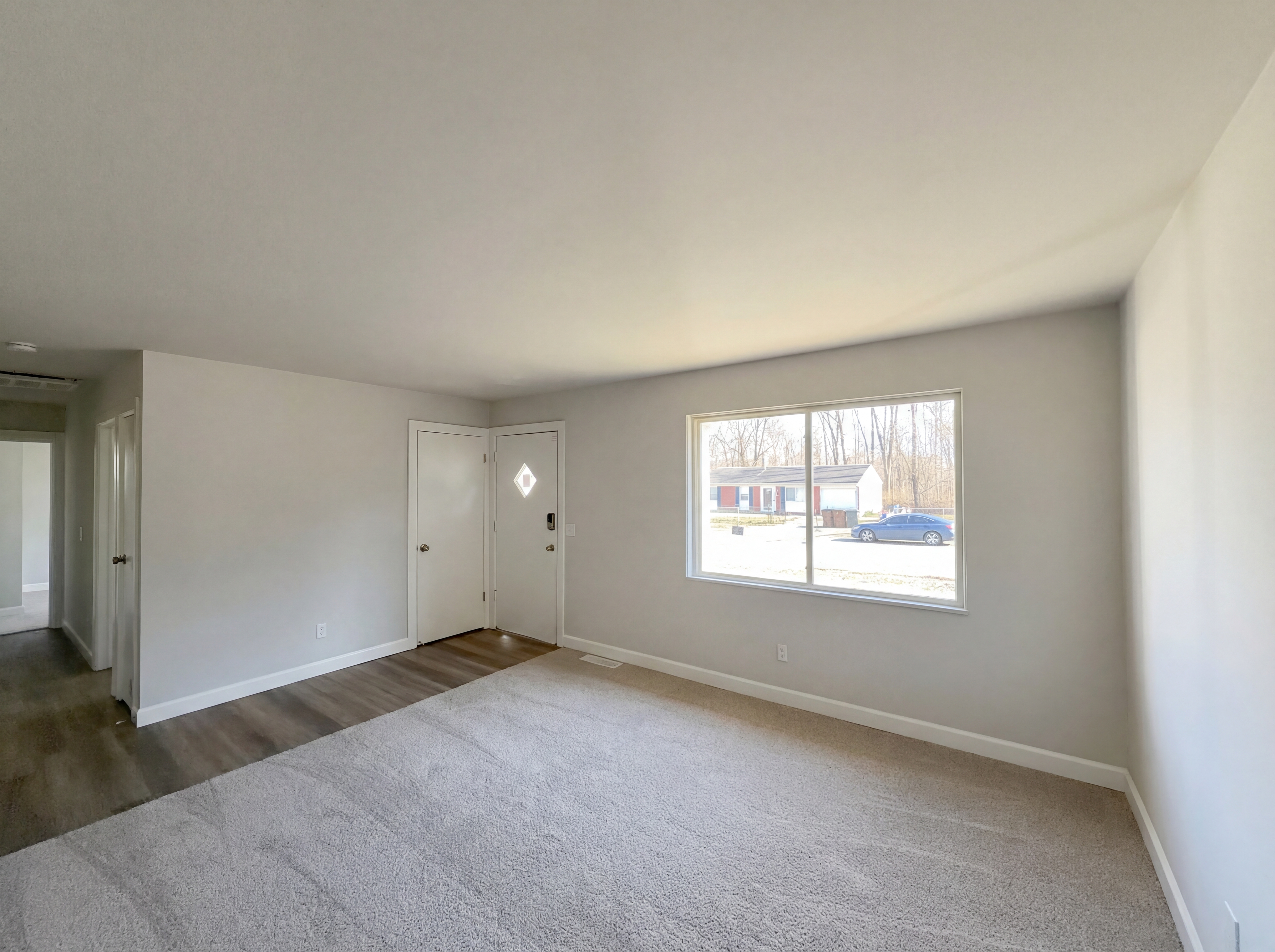 Photo 9 of 20 of 1858 Aspenhill Dr, Cincinnati, OH