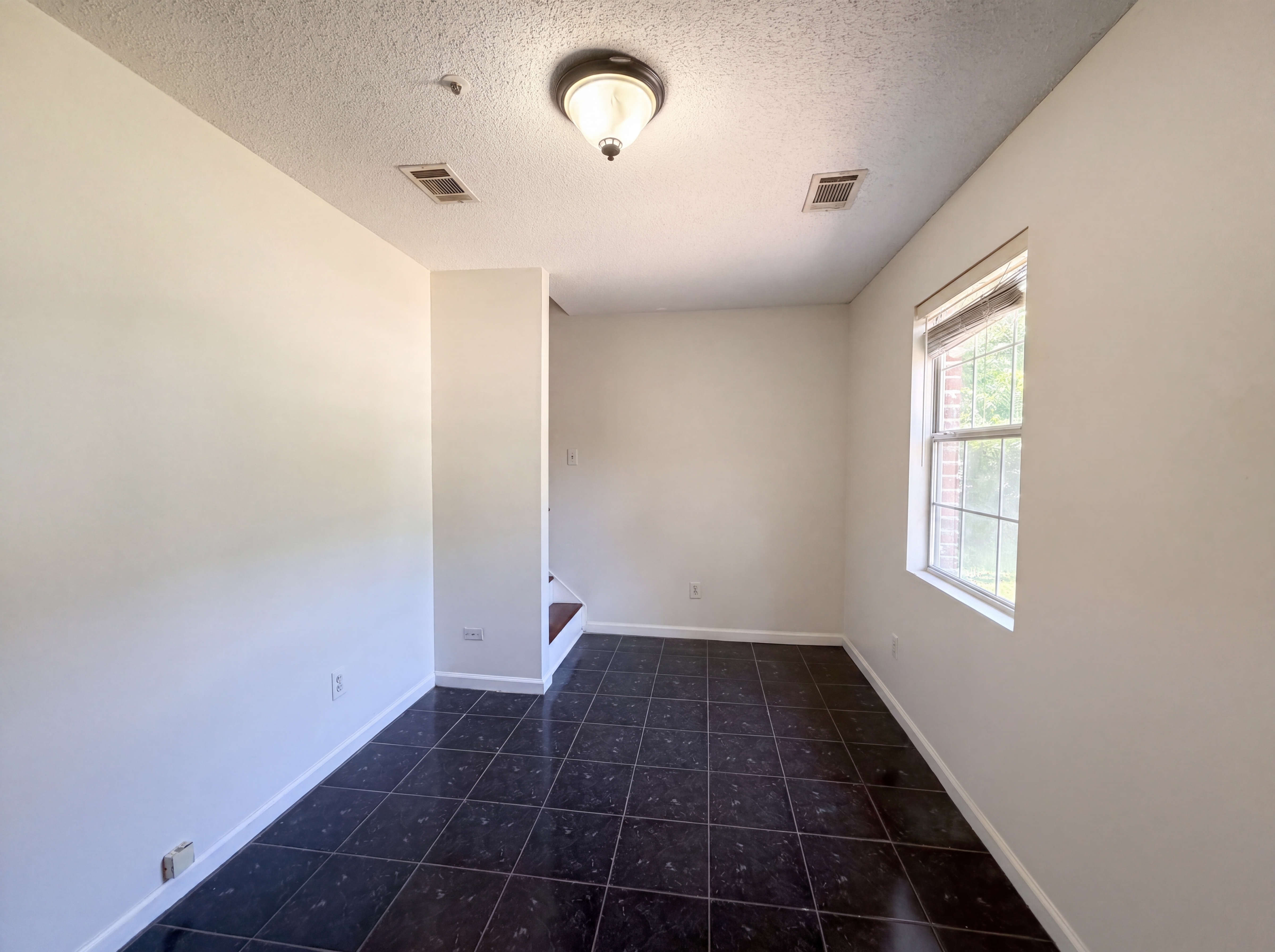 Photo 21 of 27 of 3753 Soapstone Rd, Decatur, GA