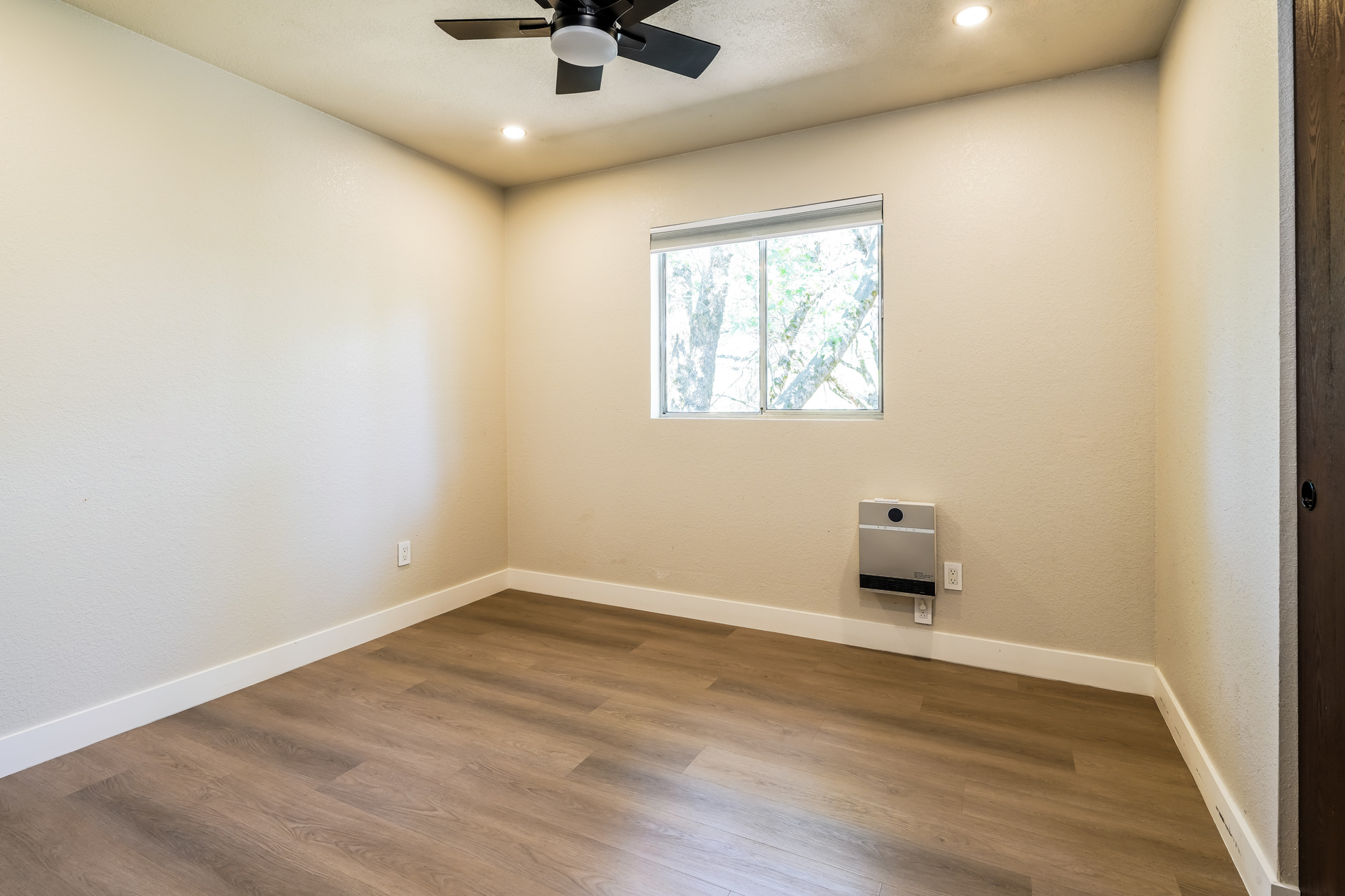 Photo 16 of 21 of 17520 Anona Ct, Grass Valley, CA