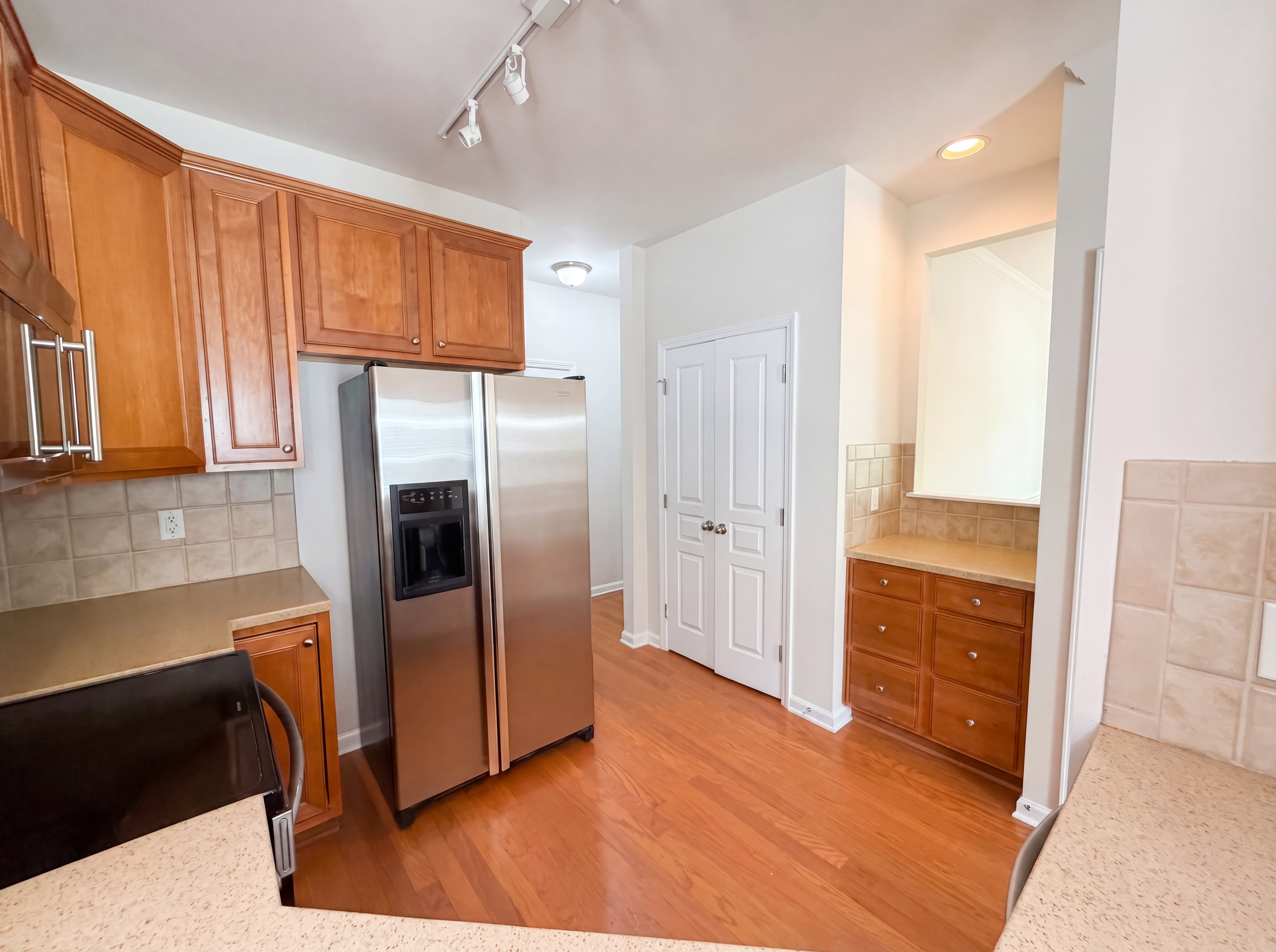 Photo 2 of 17 of 3216 Ranbir Dr, Durham, NC