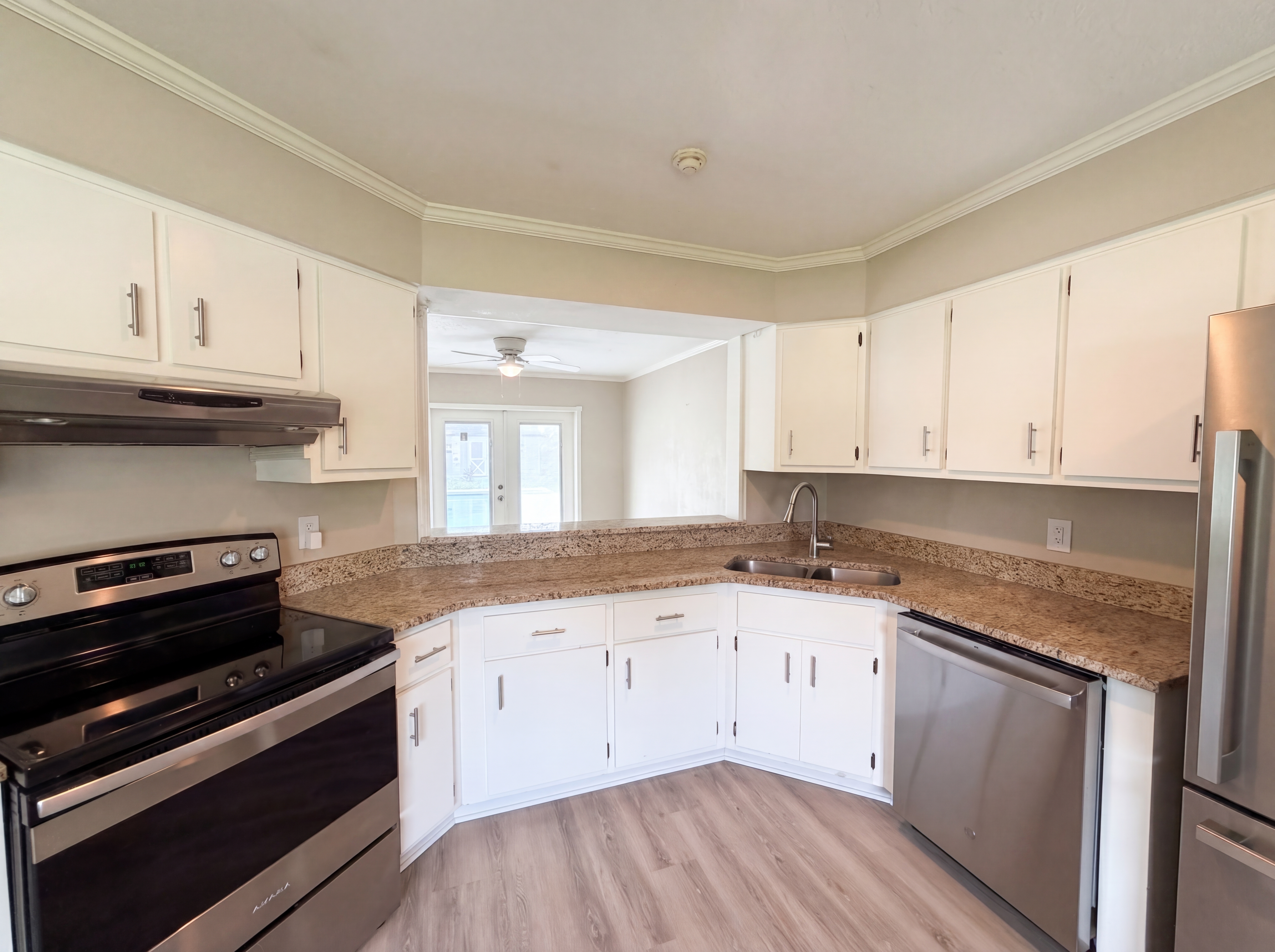 Photo 6 of 21 of 1770 NE 37th St, Ocala, FL