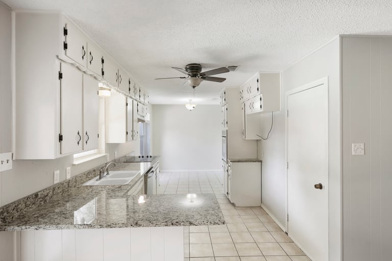 Photo 10 of 24 - 2145 Shady Grove Dr, Bedford, TX 76021