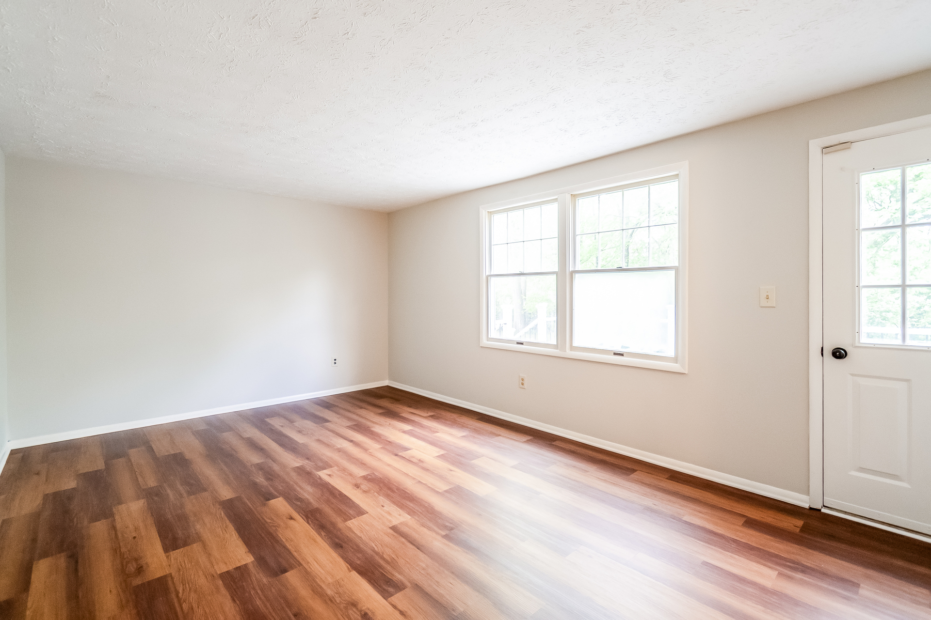 Photo 19 of 22 of 9908 Rickover Ct, Manassas, VA