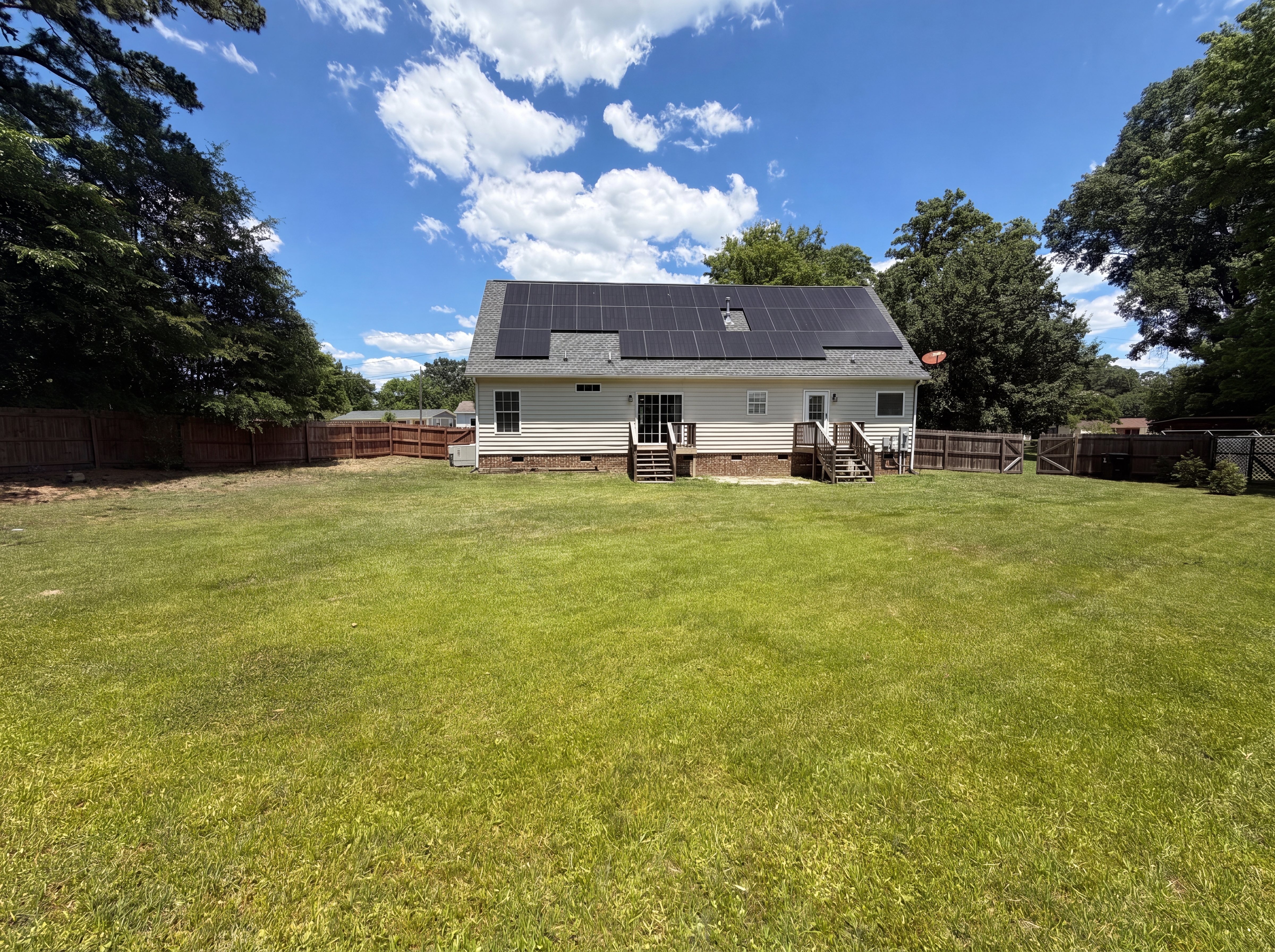 Photo 5 of 19 of 3622 Gibson Rd, Durham, NC