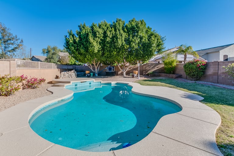 Photo 26 of 32 - 6610 W Tether Trl, Phoenix, AZ 85083