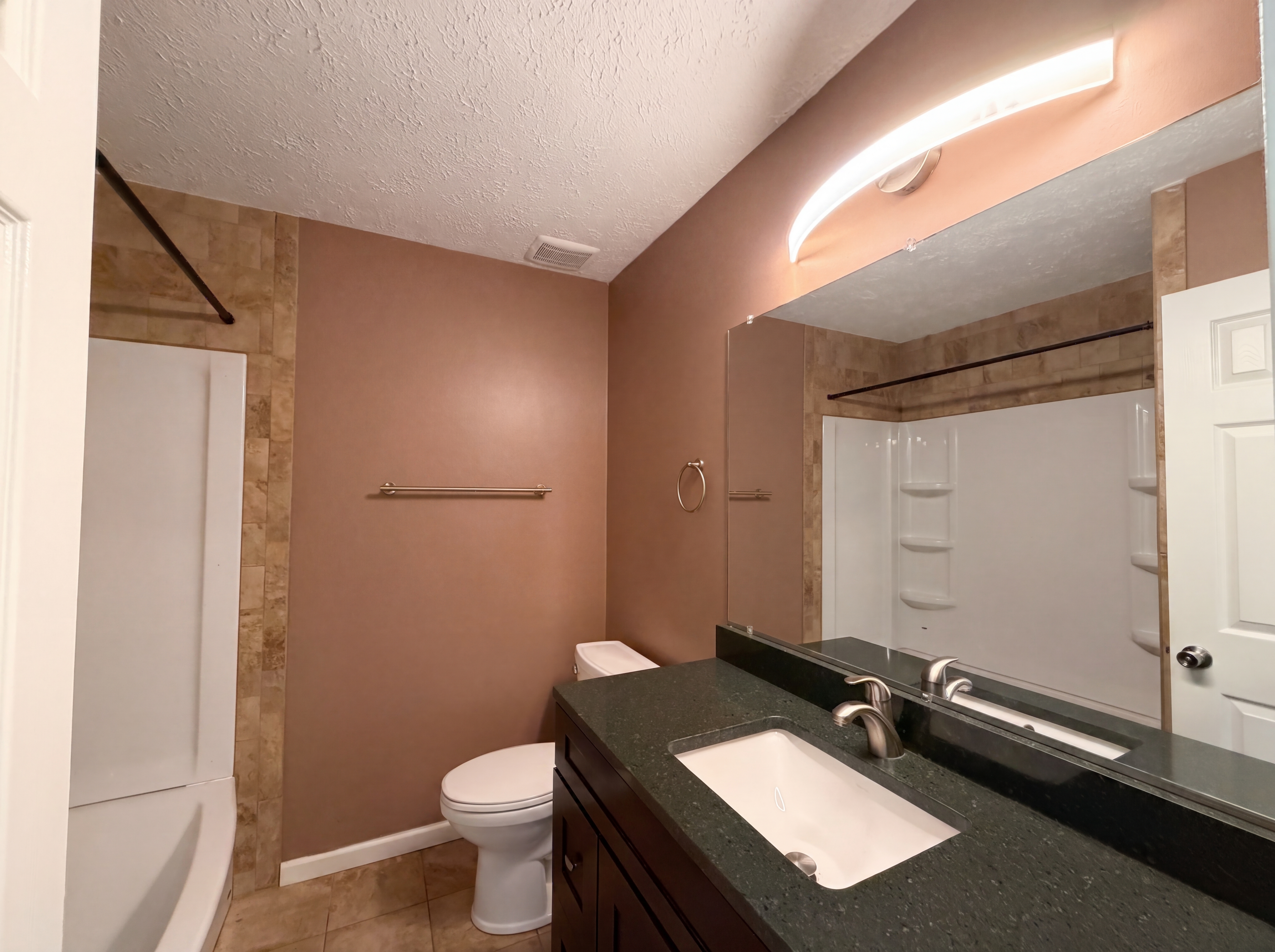 Photo 12 of 41 of 5812 Springfish Pl, Waldorf, MD