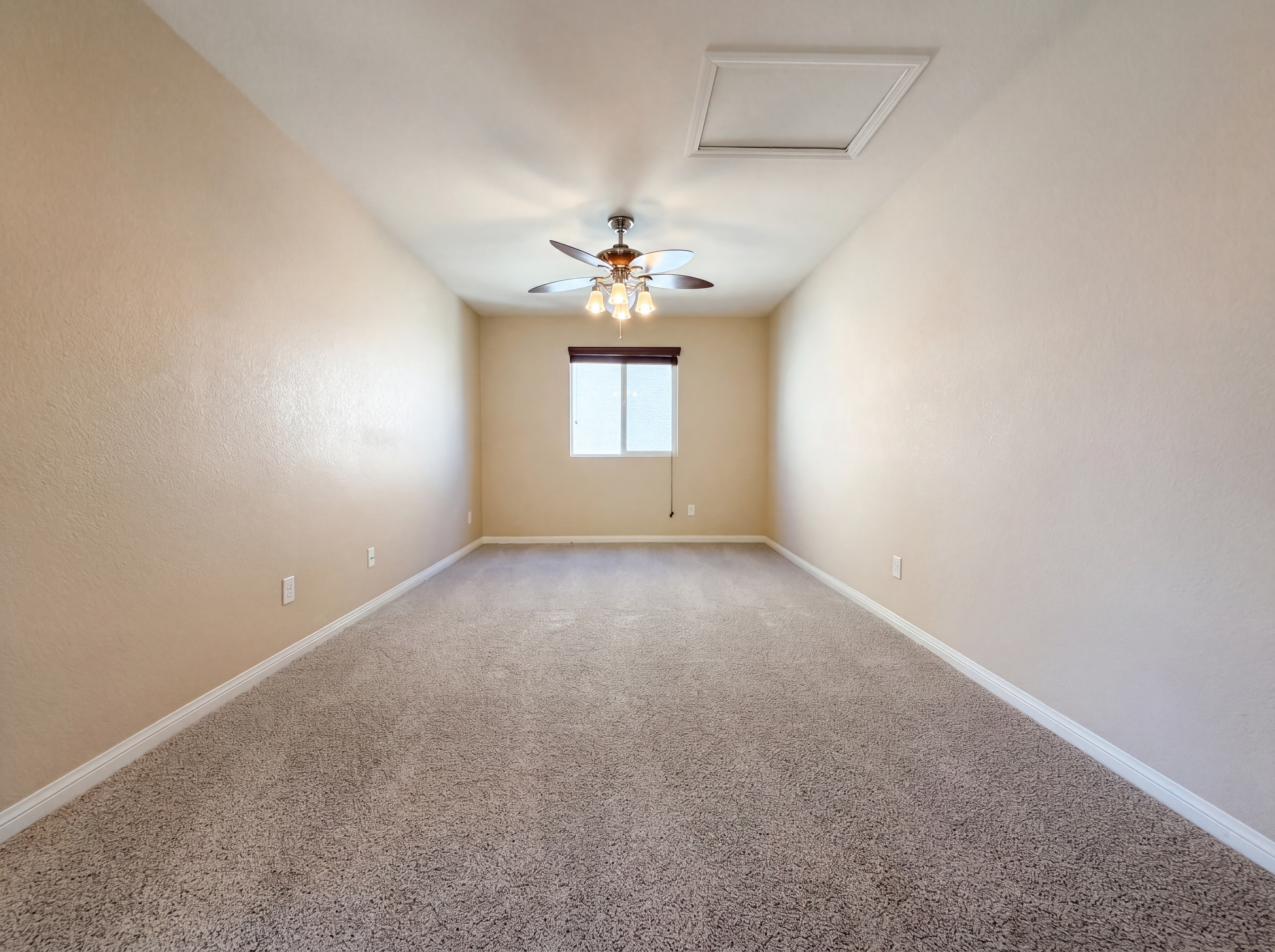 Photo 7 of 23 of 6472 Haypress Ct, Las Vegas, NV