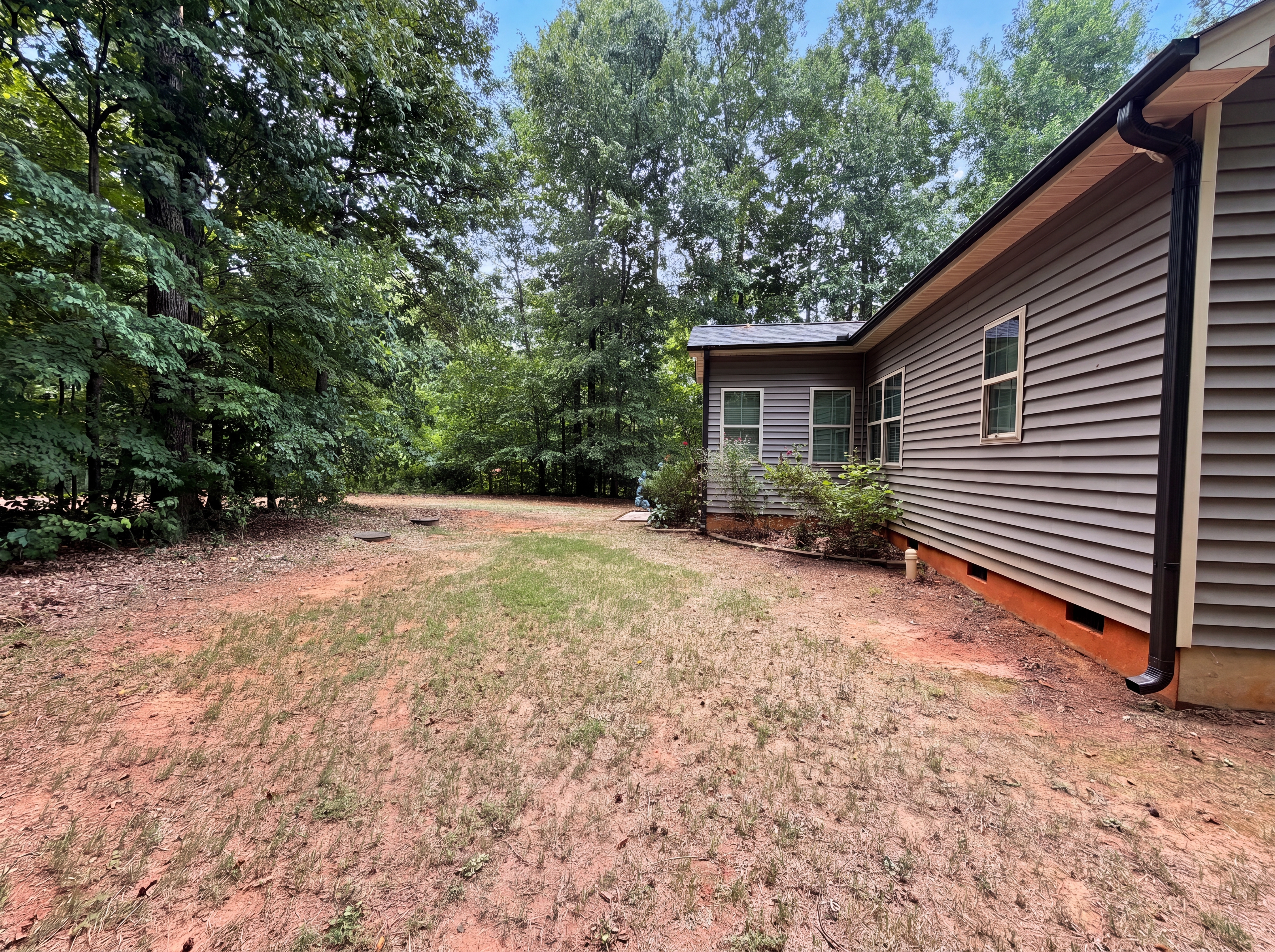 Photo 22 of 26 of 6621 Blalock Forest Dr, Willow Spring, NC