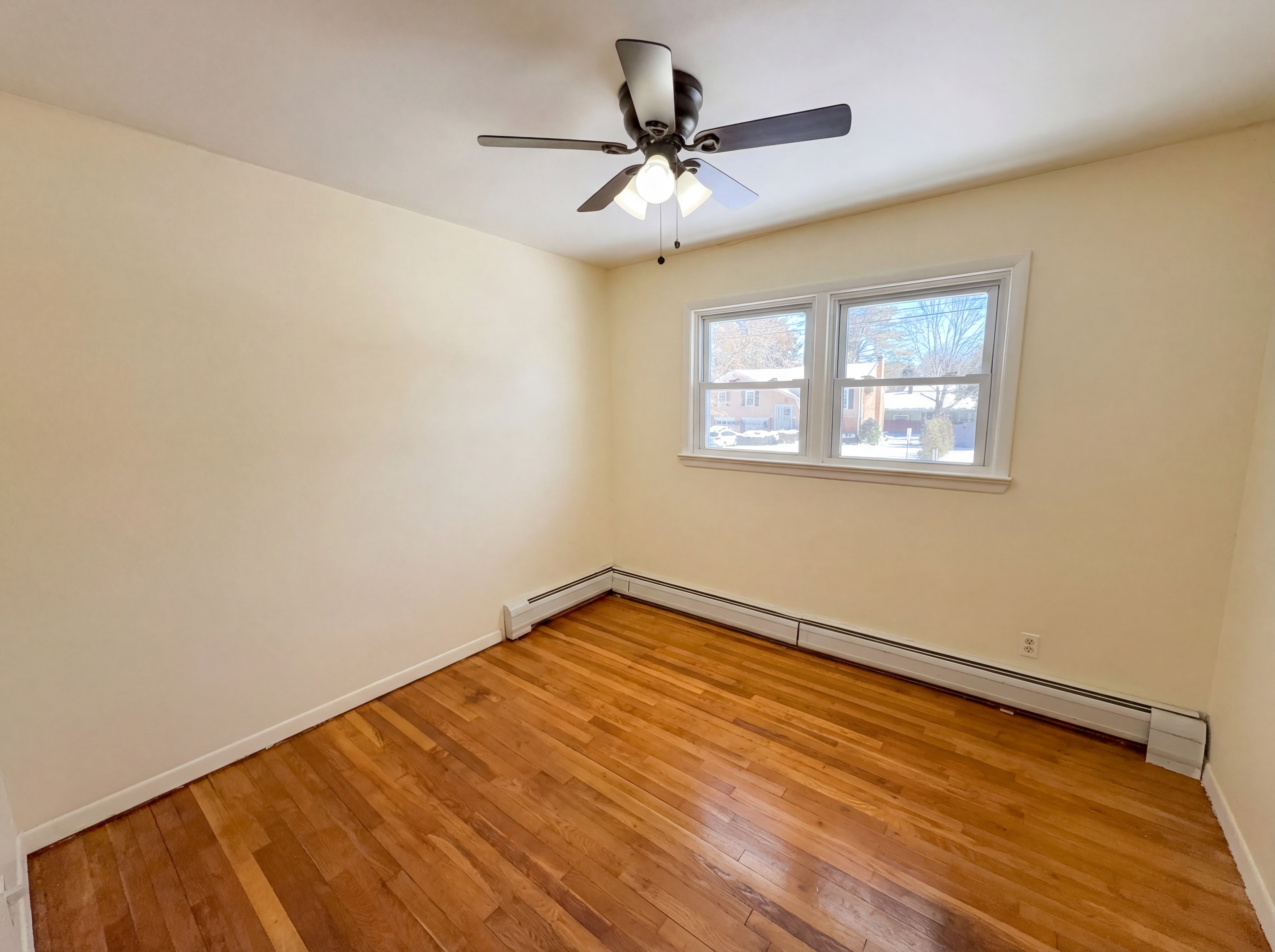 Photo 12 of 31 of 2622 Cleveland Ave, Township Of Washington, NJ