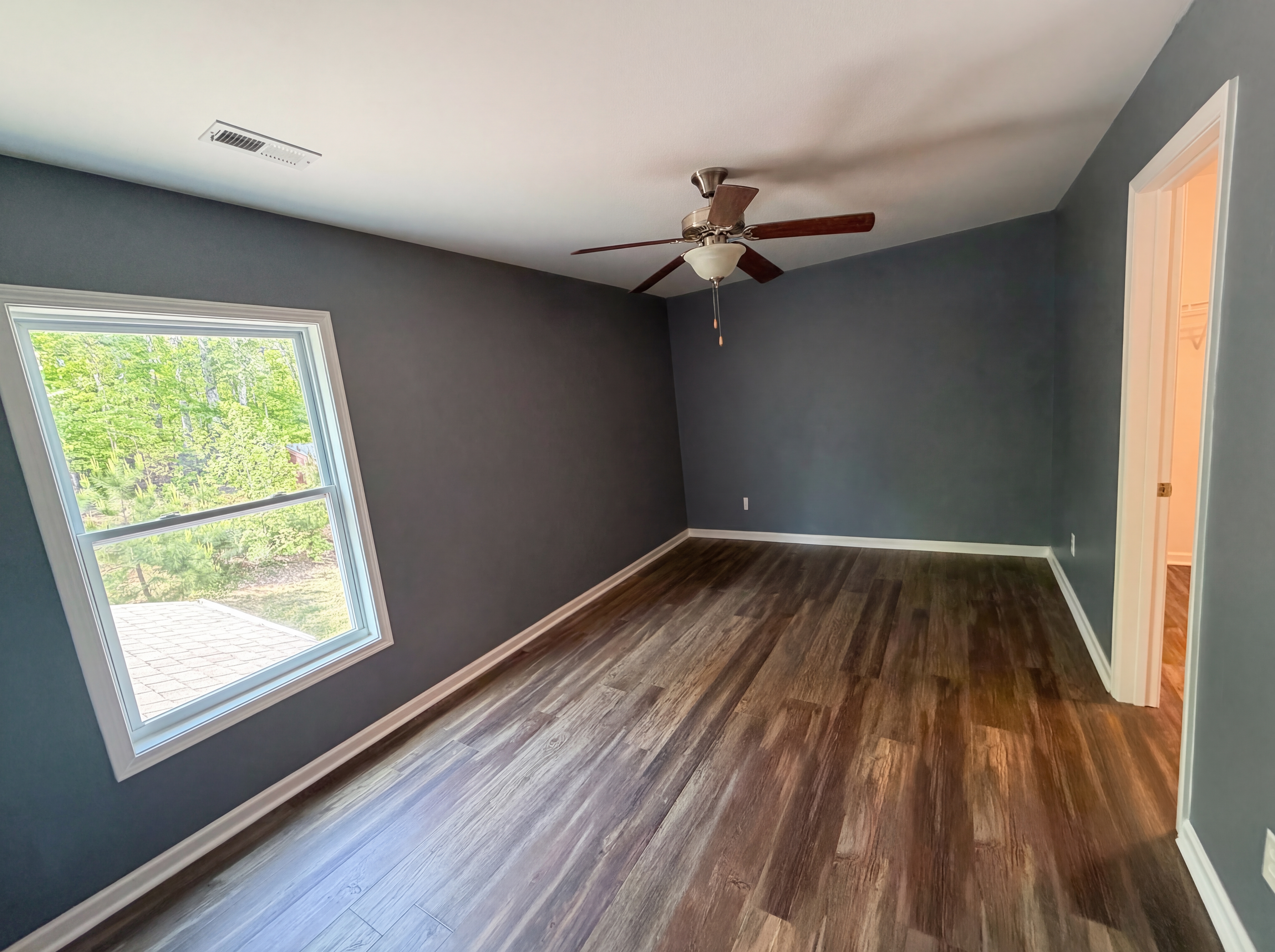 Photo 21 of 28 of 403 Eagle Claw Ct, Chapin, SC