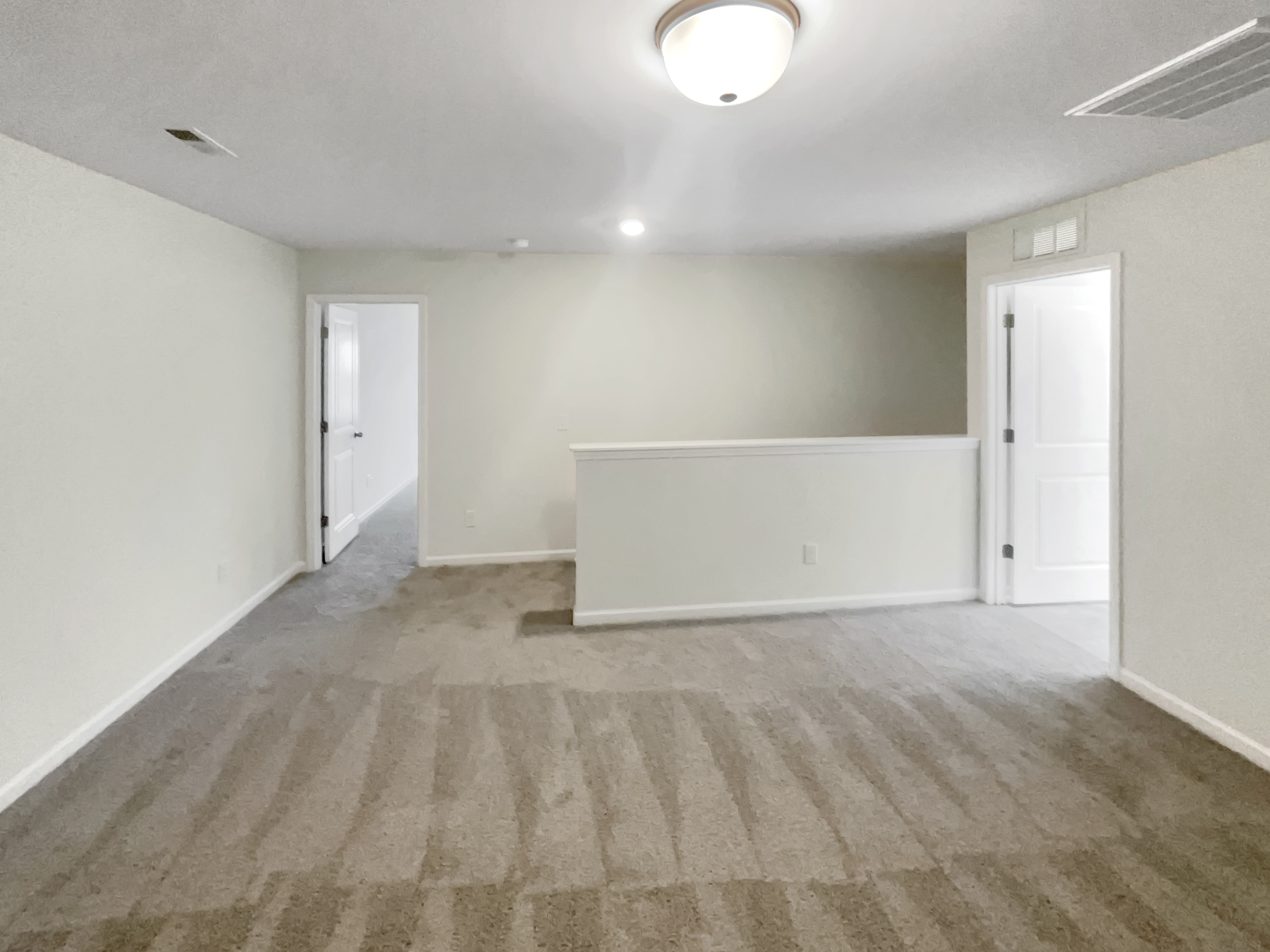 Photo 20 of 24 of 4023 Aster Point Ct, Pfafftown, NC
