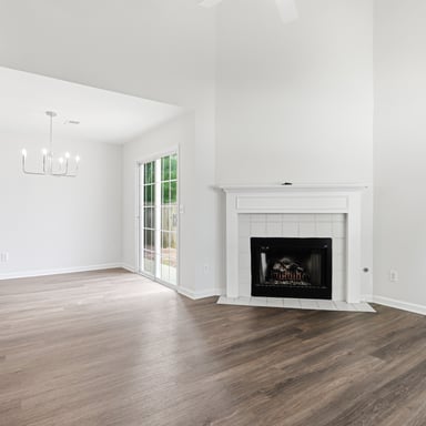 Property photo 3 of 307 Parkview Pl