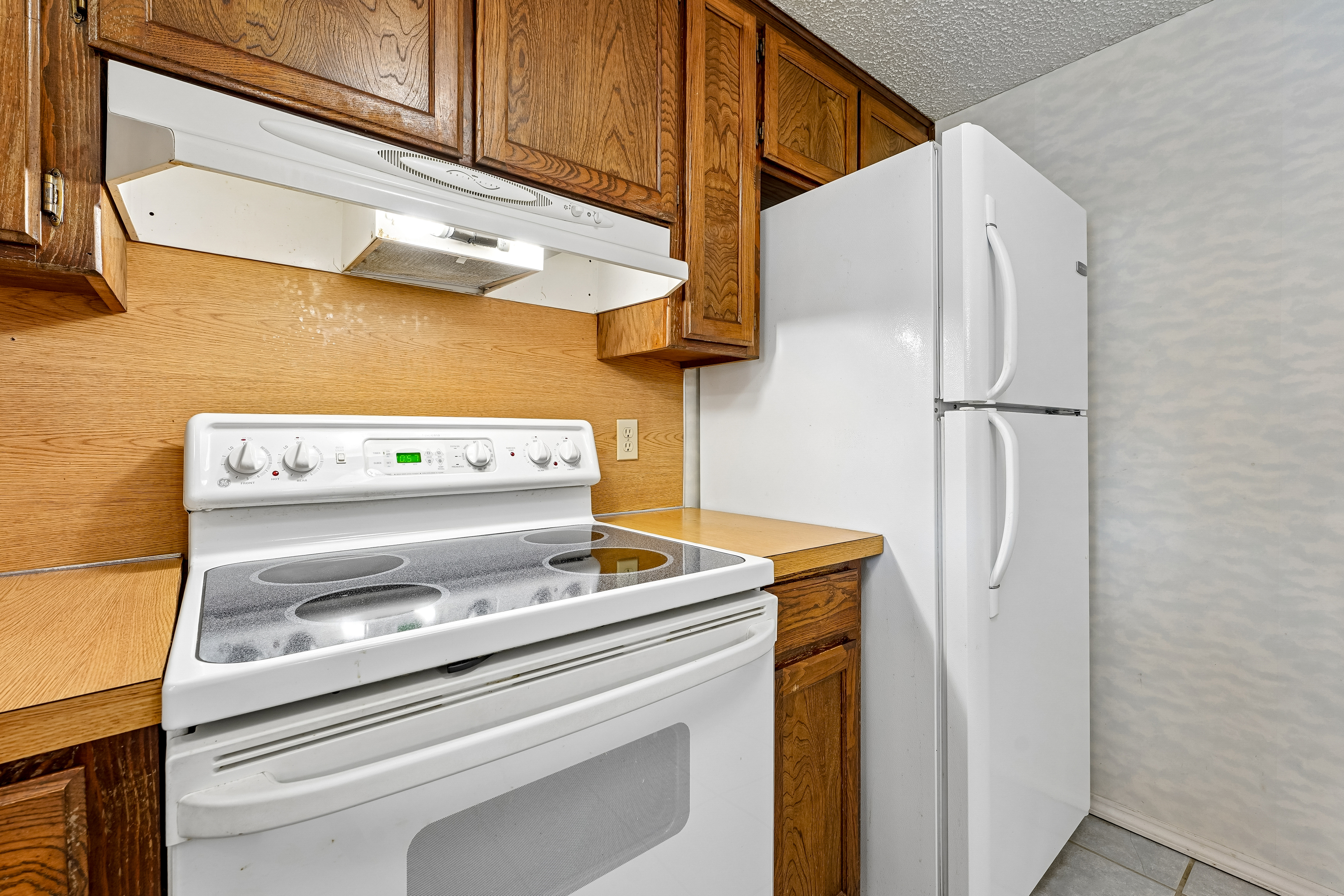 Photo 7 of 20 of 8404 S Brookline Ave, Oklahoma City, OK