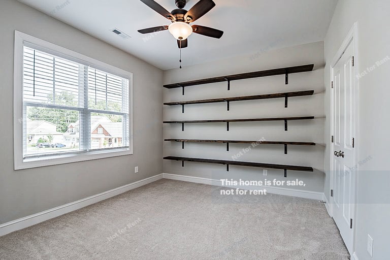 Photo 17 of 20 - 30 Grandwood Cir, Durham, NC 27712