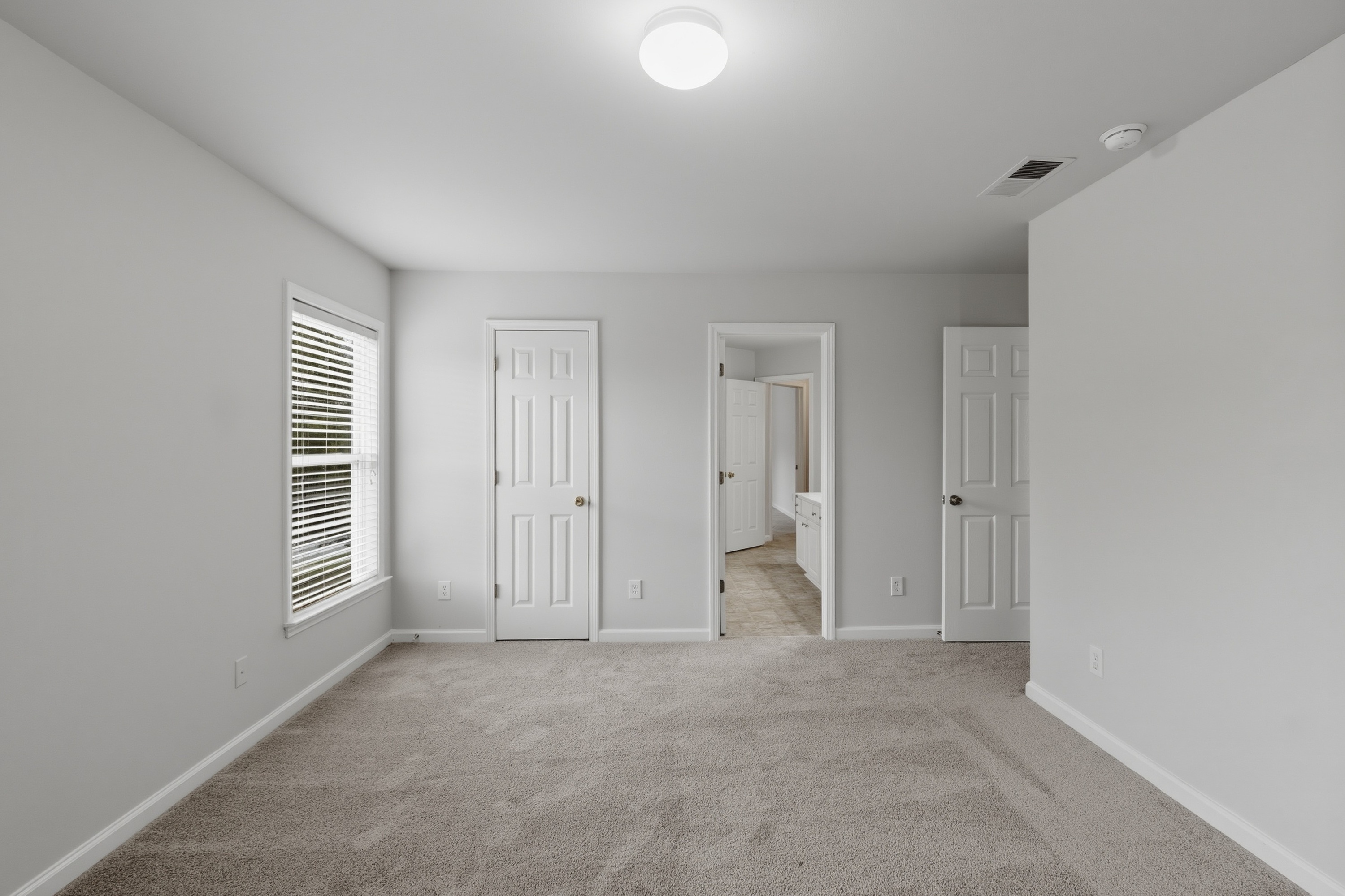 Photo 23 of 64 of 7295 Madison Cir, Union City, GA