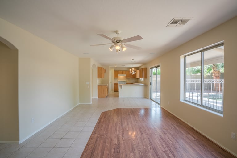 Photo 10 of 35 - 15926 W Monte Cristo Ave, Surprise, AZ 85374