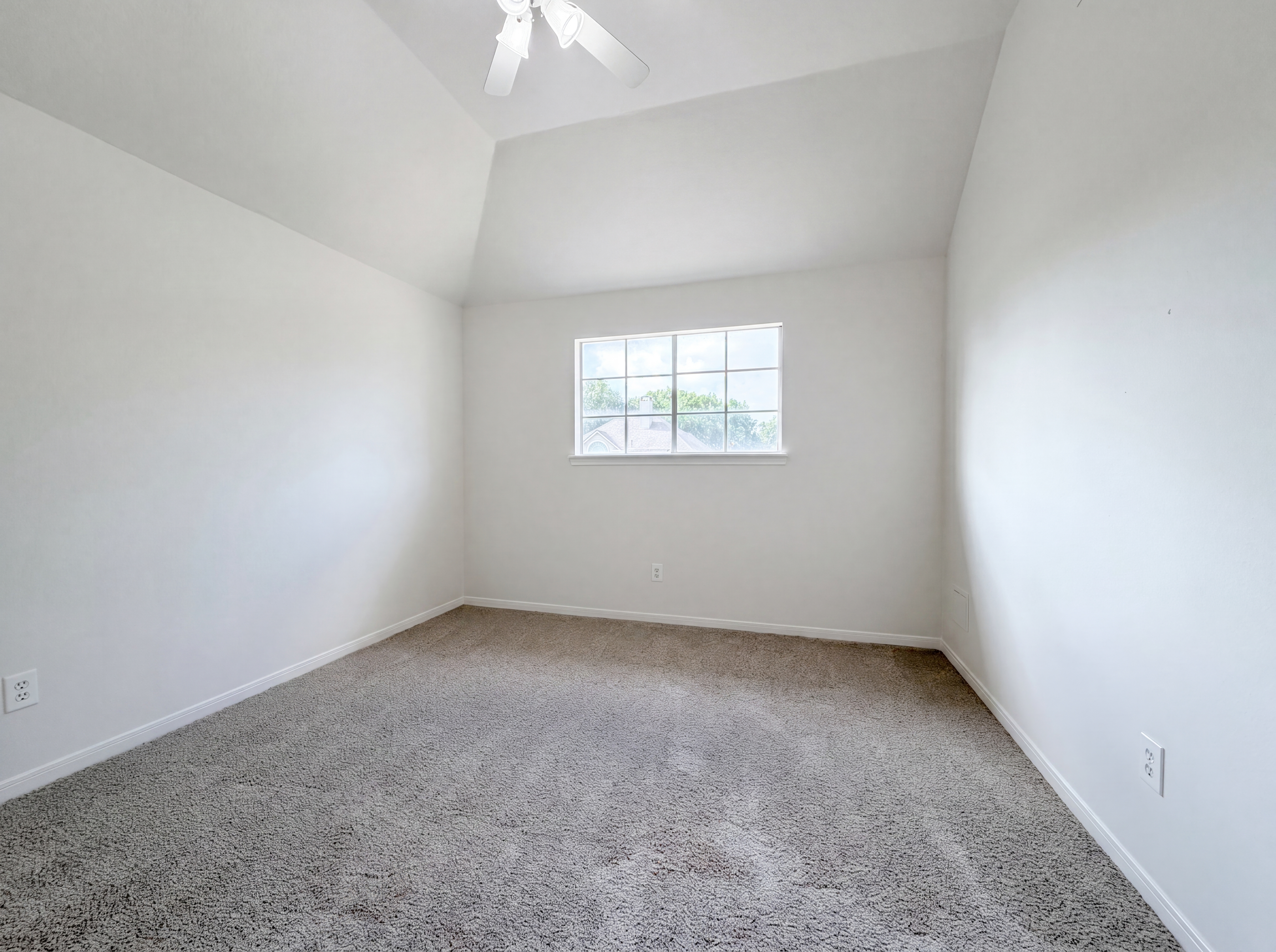 Photo 11 of 20 of 6214 Spencers Glen Way, Sugar Land, TX