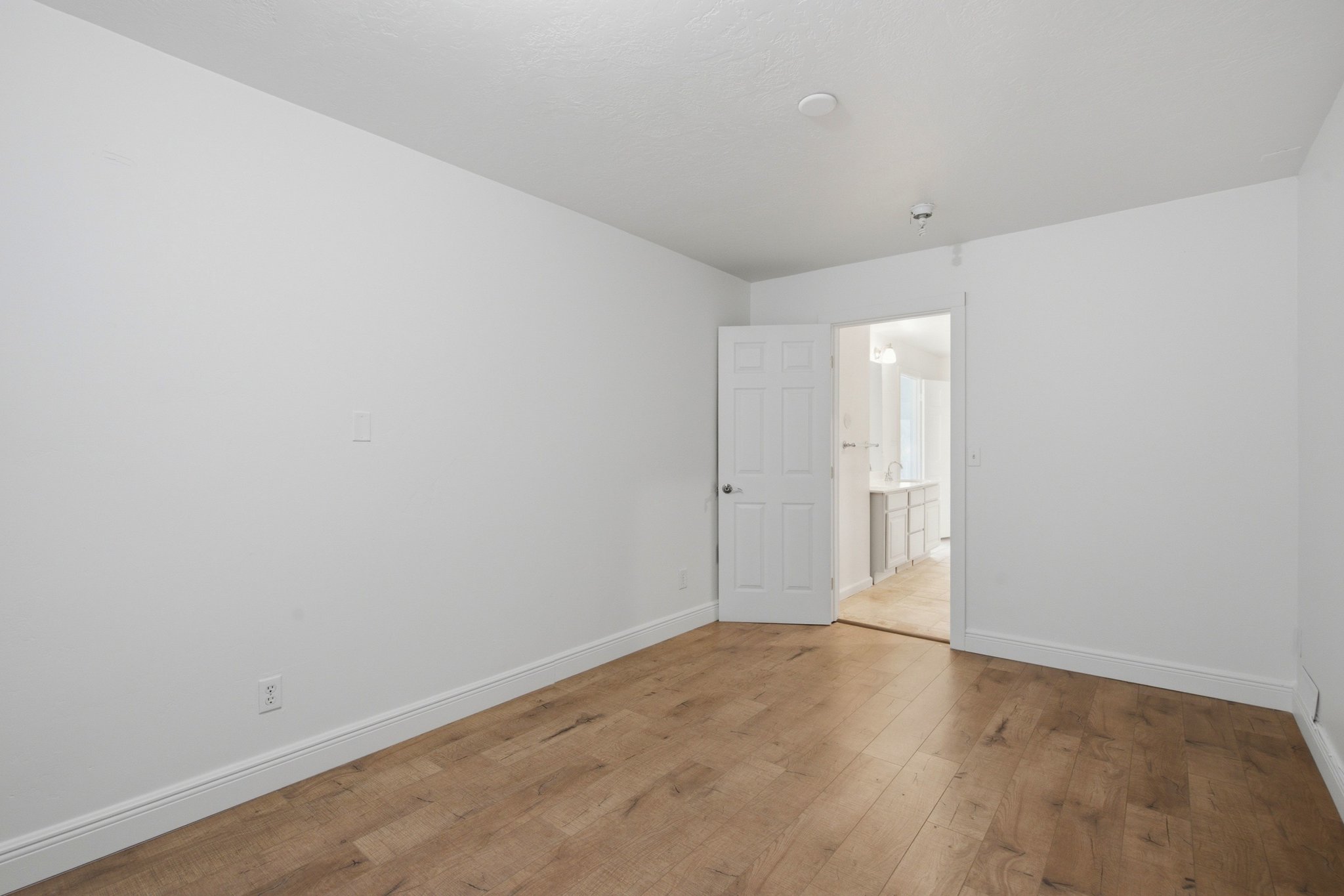 Photo 41 of 81 of 3077 North Bannock Dr, Provo, UT