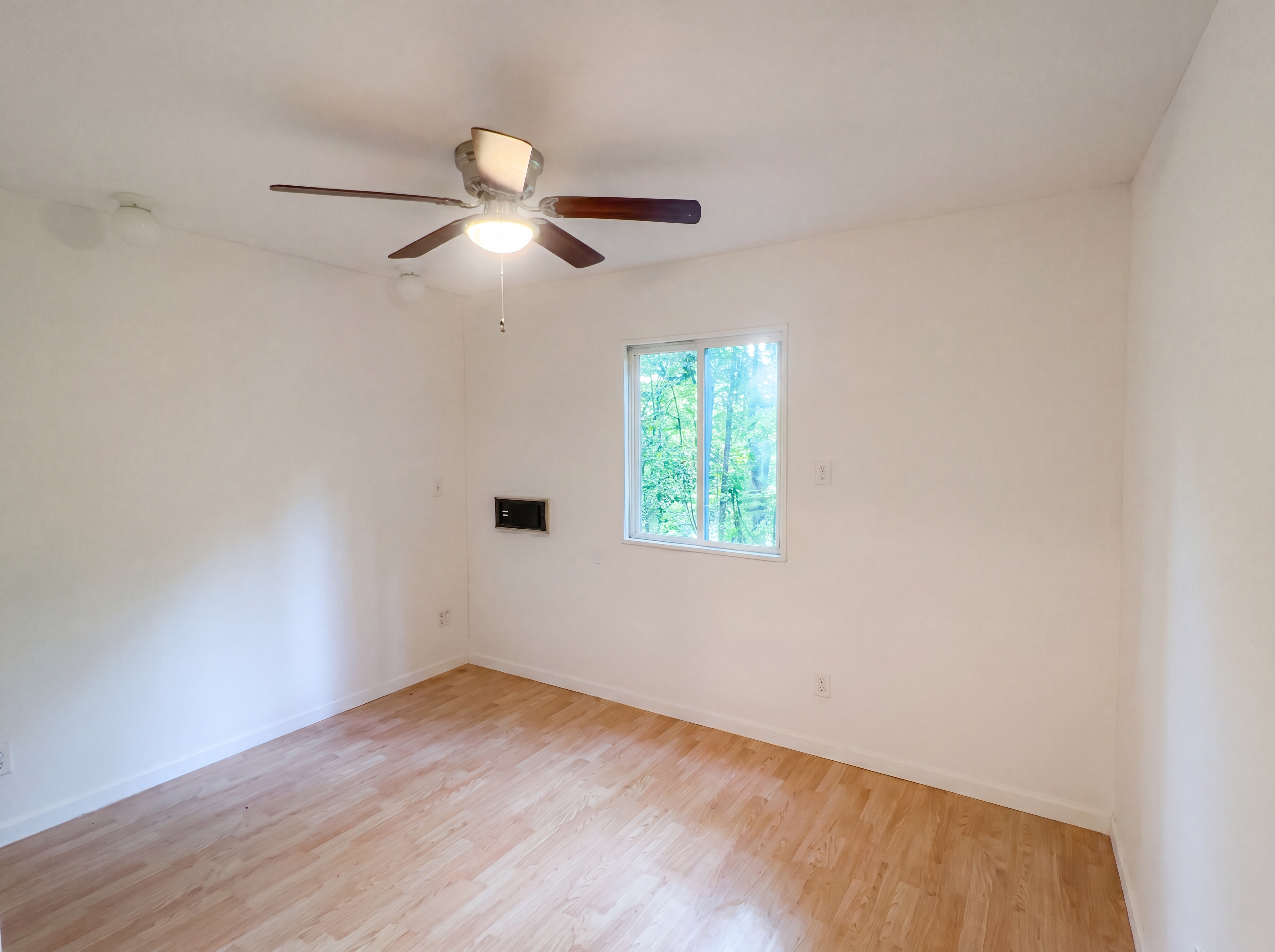 Photo 11 of 21 of 120 Jade Rd, Rocky Mount, MO