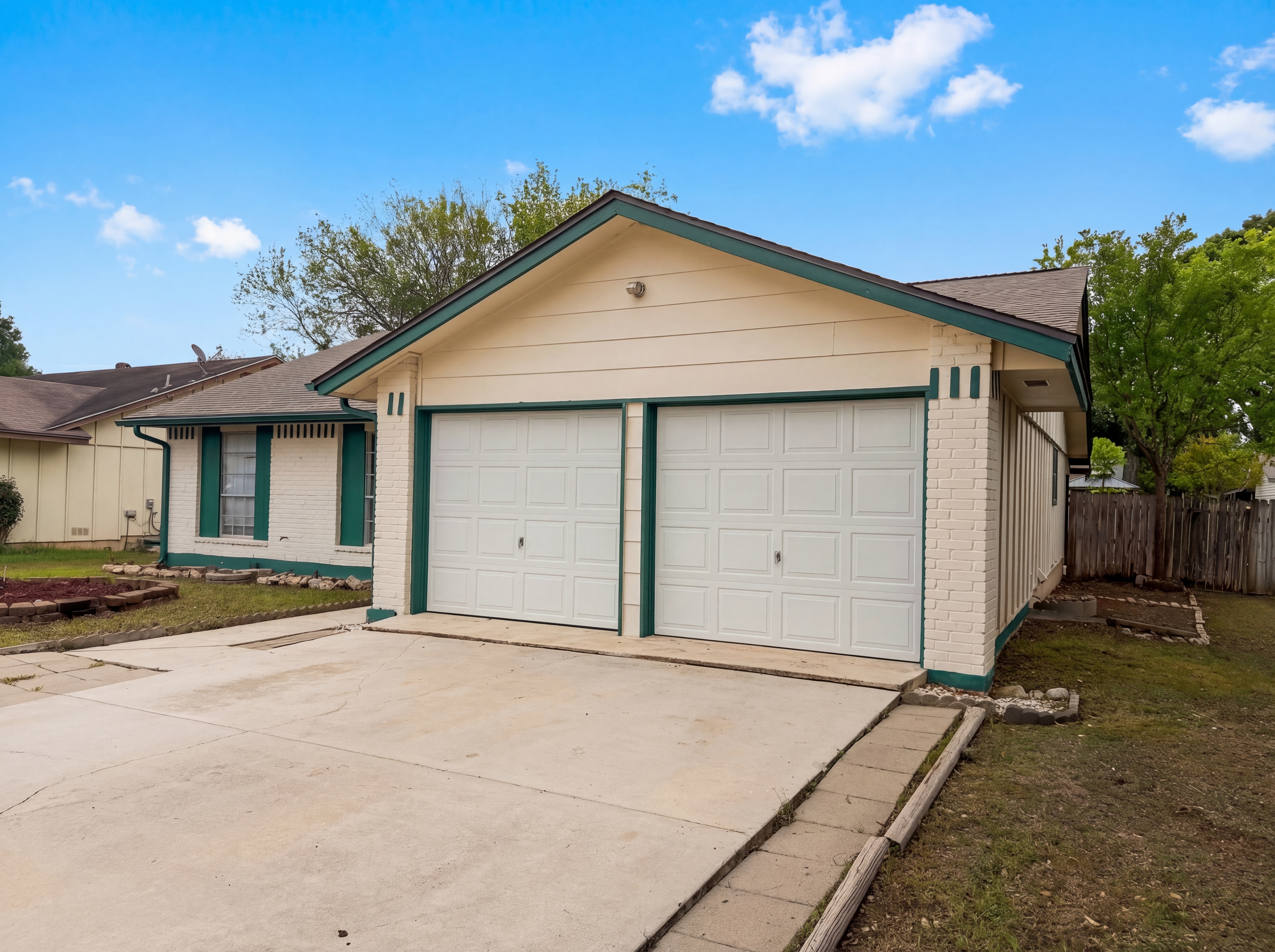 Photo 16 of 17 of 528 Pecan Dr, Schertz, TX