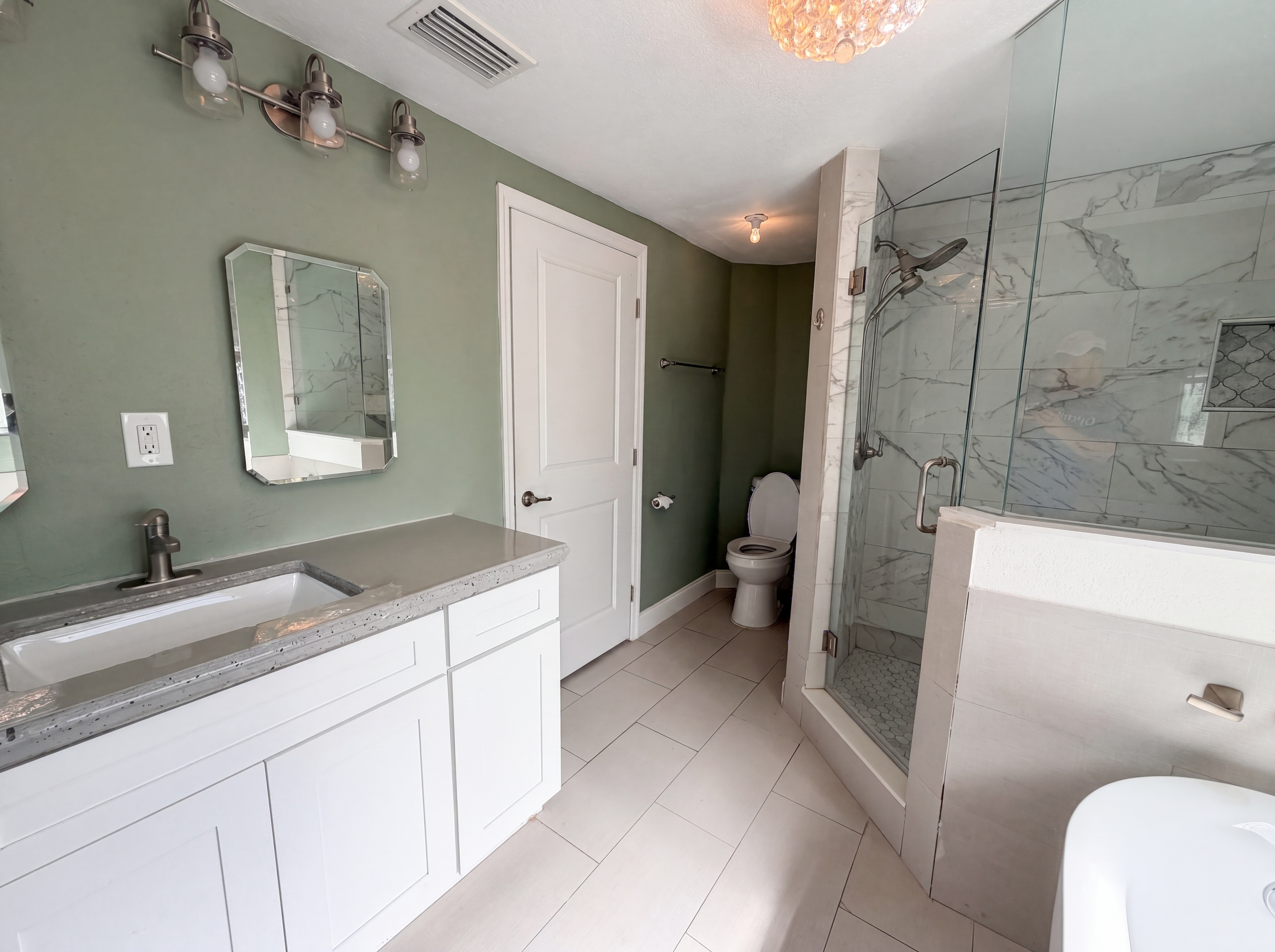 Photo 15 of 22 of 2905 E Chelsea St, Tampa, FL
